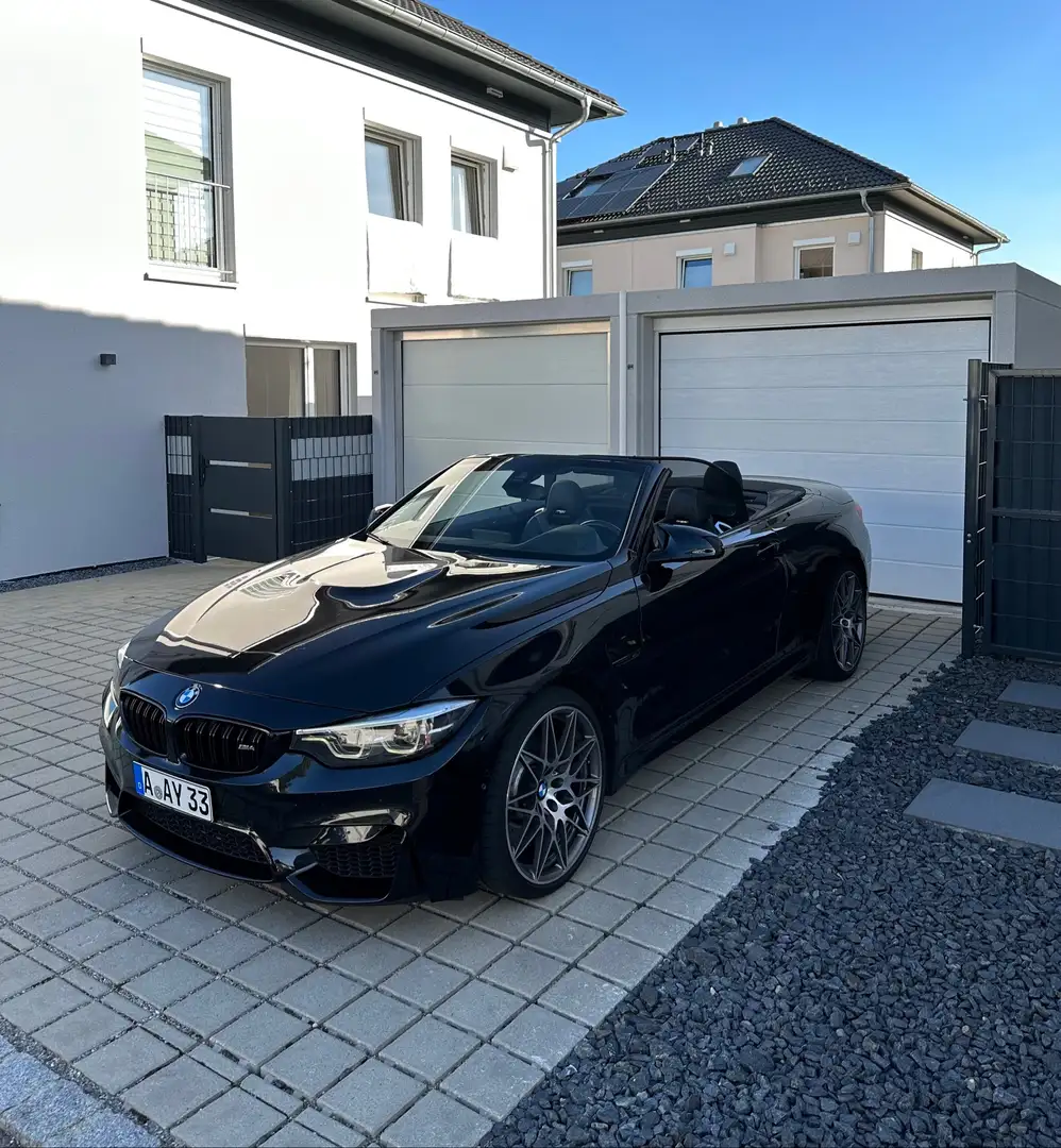 BMW M4 Cabrio DKG Competition Schwarz - 1