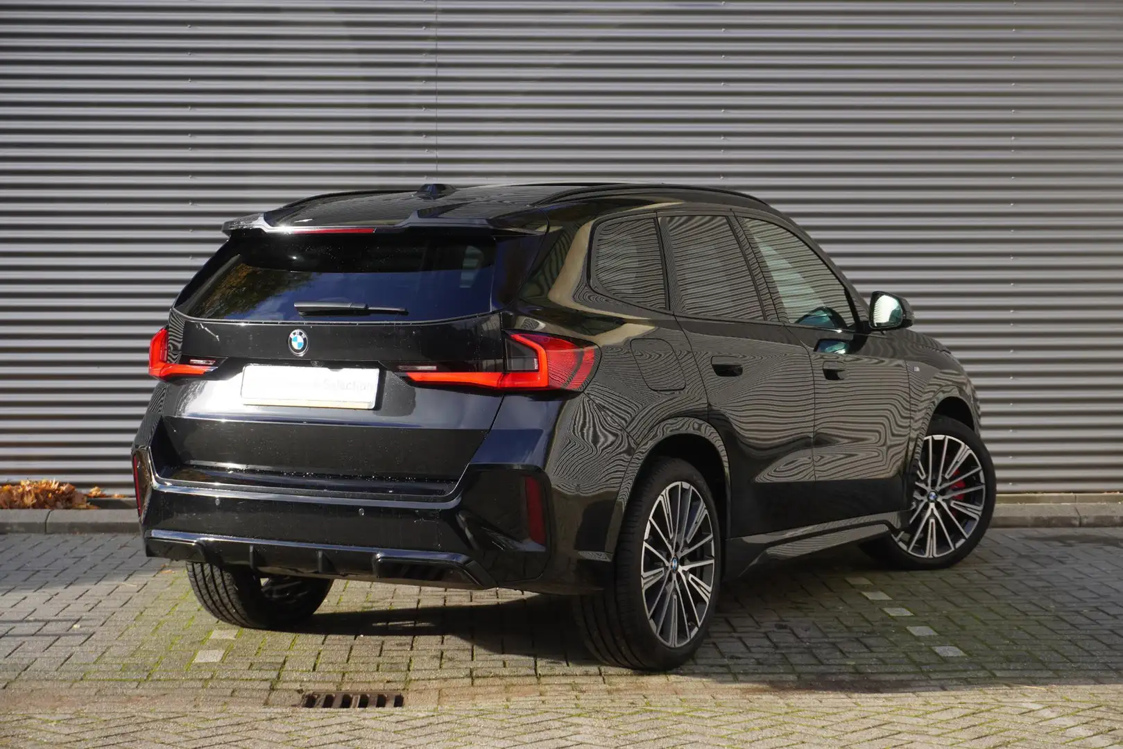 BMW X1 xDrive23i M Sportpakket Pro | Comfort Pack | Trekh Negro - 2