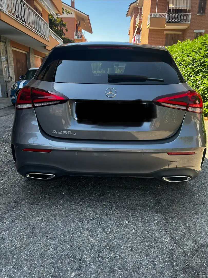 Mercedes-Benz A 250 e phev (eq-power) Premium auto - 2