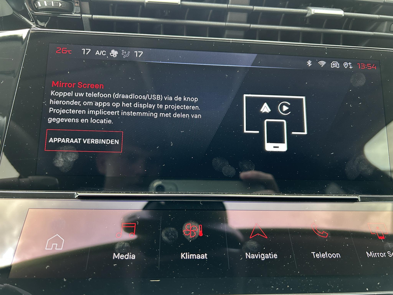 Peugeot 408 1.2 Hybrid 145 e-DCS6 Allure — photo 17