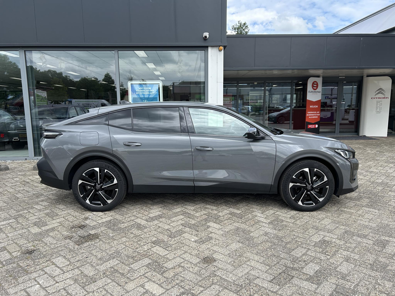 Peugeot 408 1.2 Hybrid 145 e-DCS6 Allure — photo 4