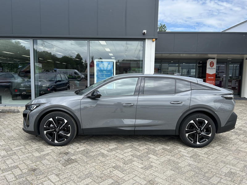 Peugeot 408 1.2 Hybrid 145 e-DCS6 Allure — photo 6