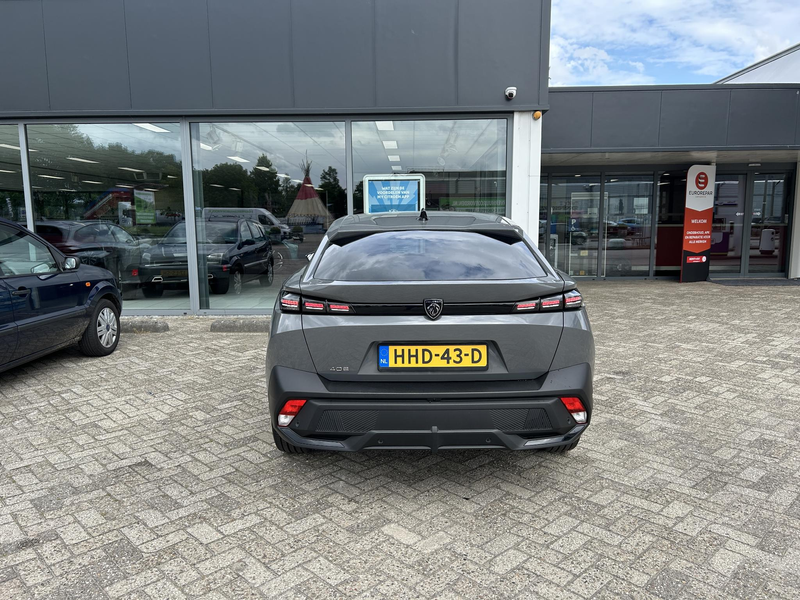 Peugeot 408 1.2 Hybrid 145 e-DCS6 Allure — photo 5