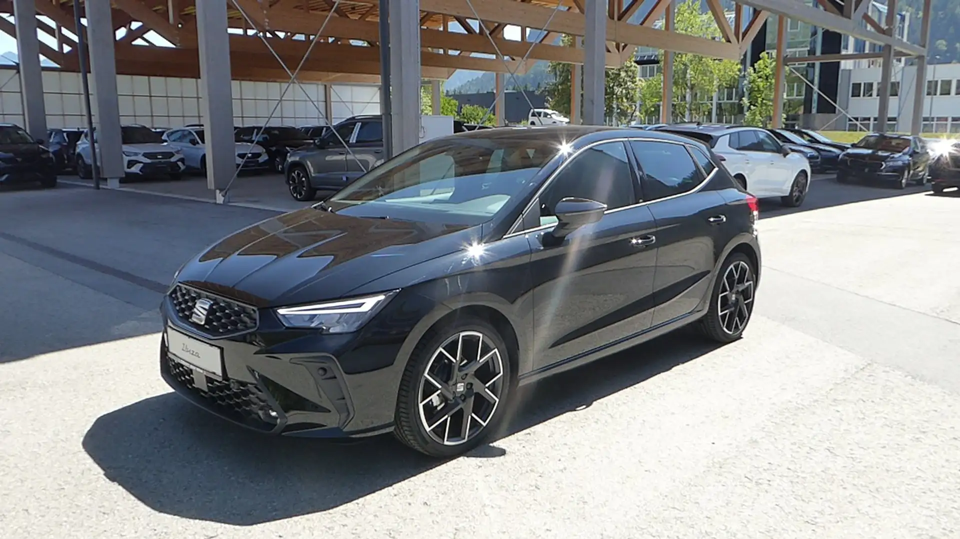 SEAT Ibiza FR Edition 1.0 TSI 95PS Schwarz - 1