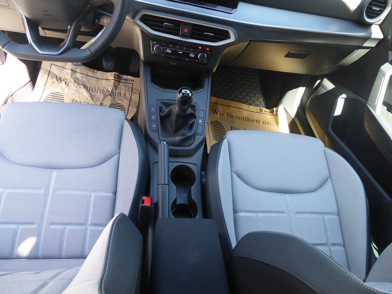 SEAT Ibiza FR Edition 1.0 TSI 95PS — photo 13