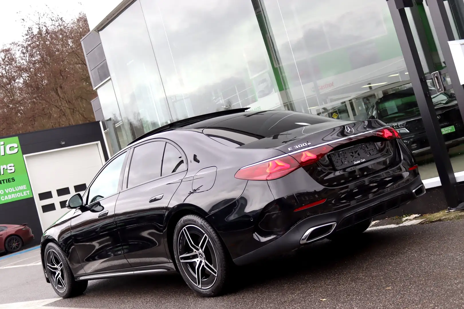 Mercedes-Benz E 300 e 313CV PHEV PACKAMG NIGHT PANO COCKPIT FULL OPTS Noir - 2