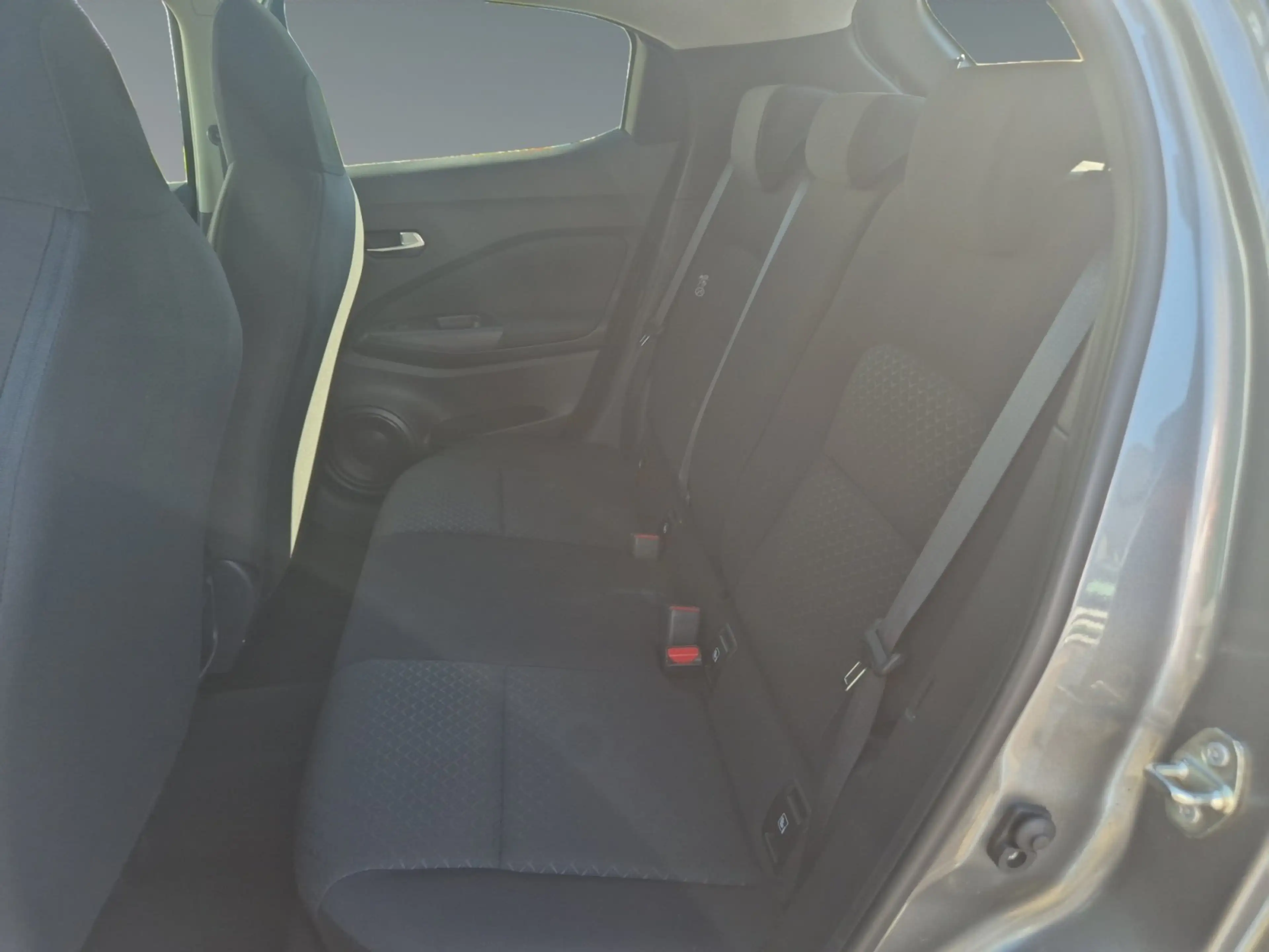 Nissan Juke 1,0 Acenta Autom *KLIMAAUTOMATIK*RFK*SHZ*LED — photo 14