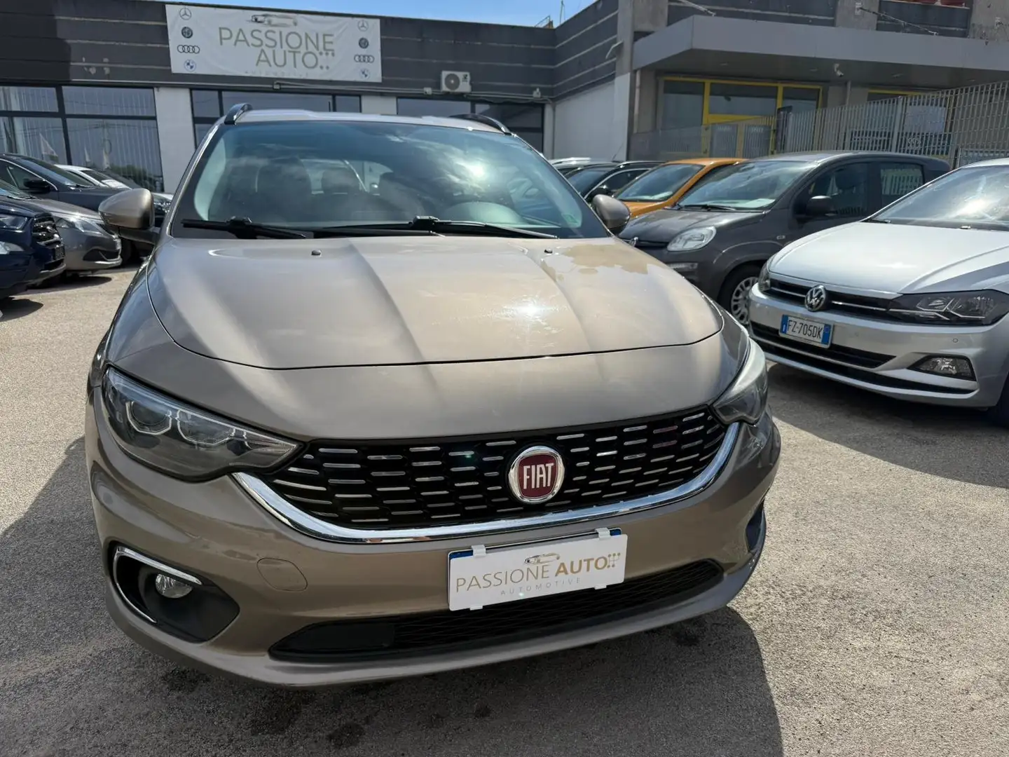 Fiat Tipo Tipo SW 1.6 mjt Lounge s Bronzo - 2