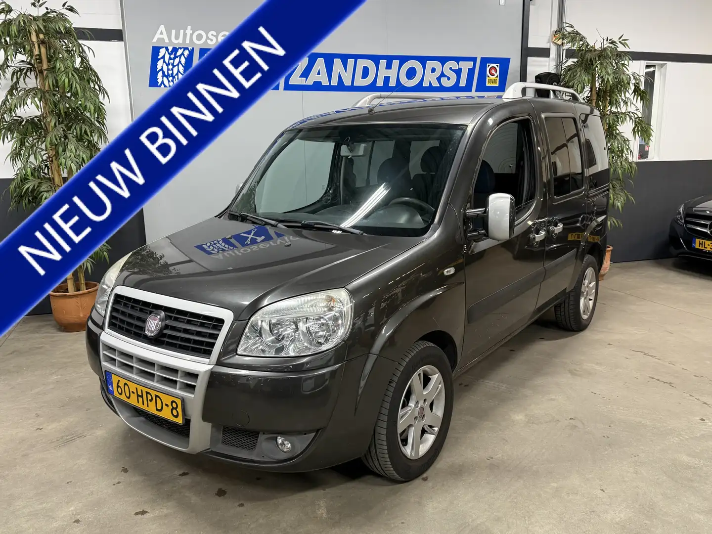 Fiat Doblo 1.4 Malibu dubbele deur // PDC Grijs - 1