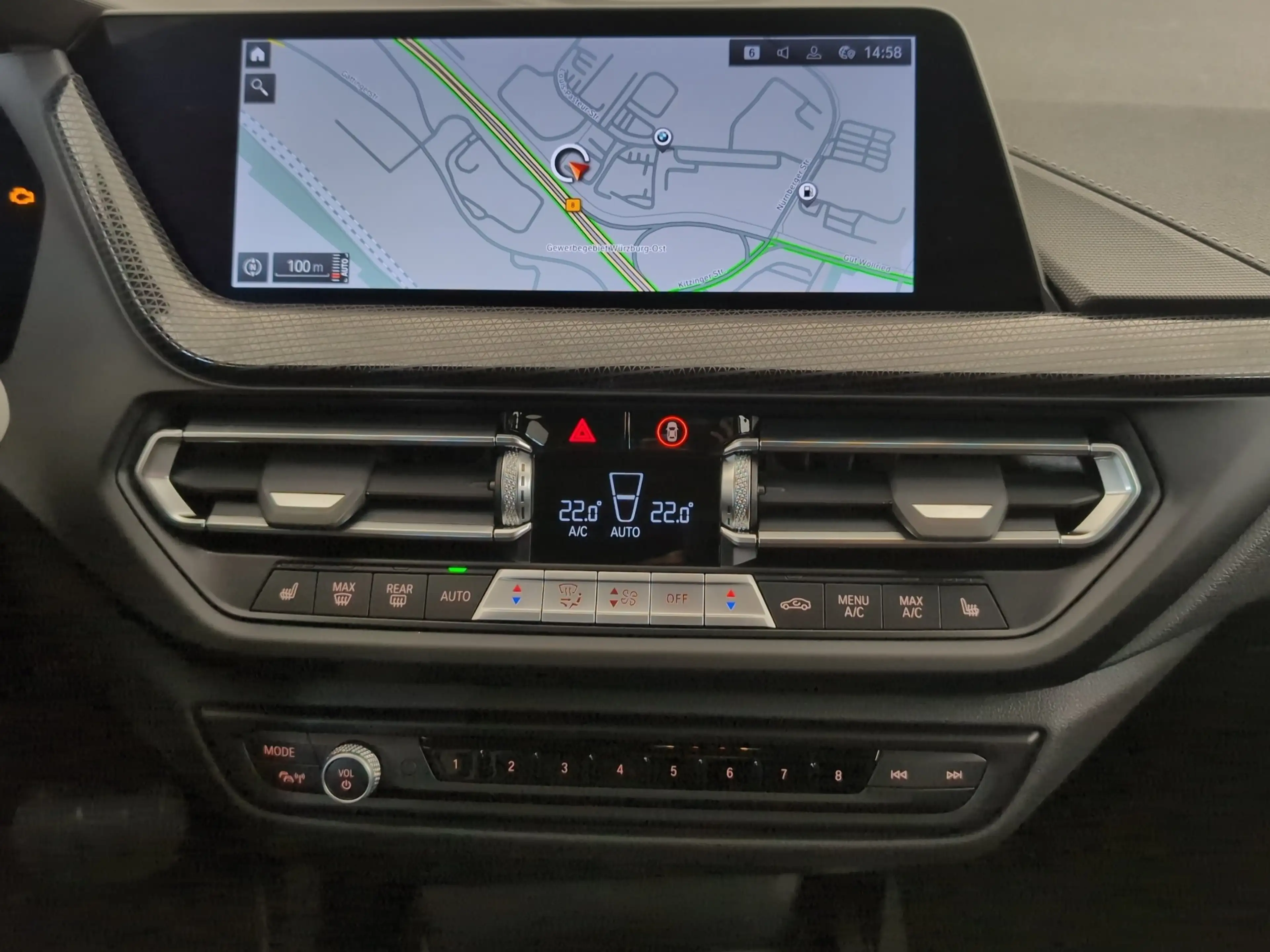 BMW 120 i Sport Line Navi/LED/RFK/ACC/HiFi/SLI — photo 7
