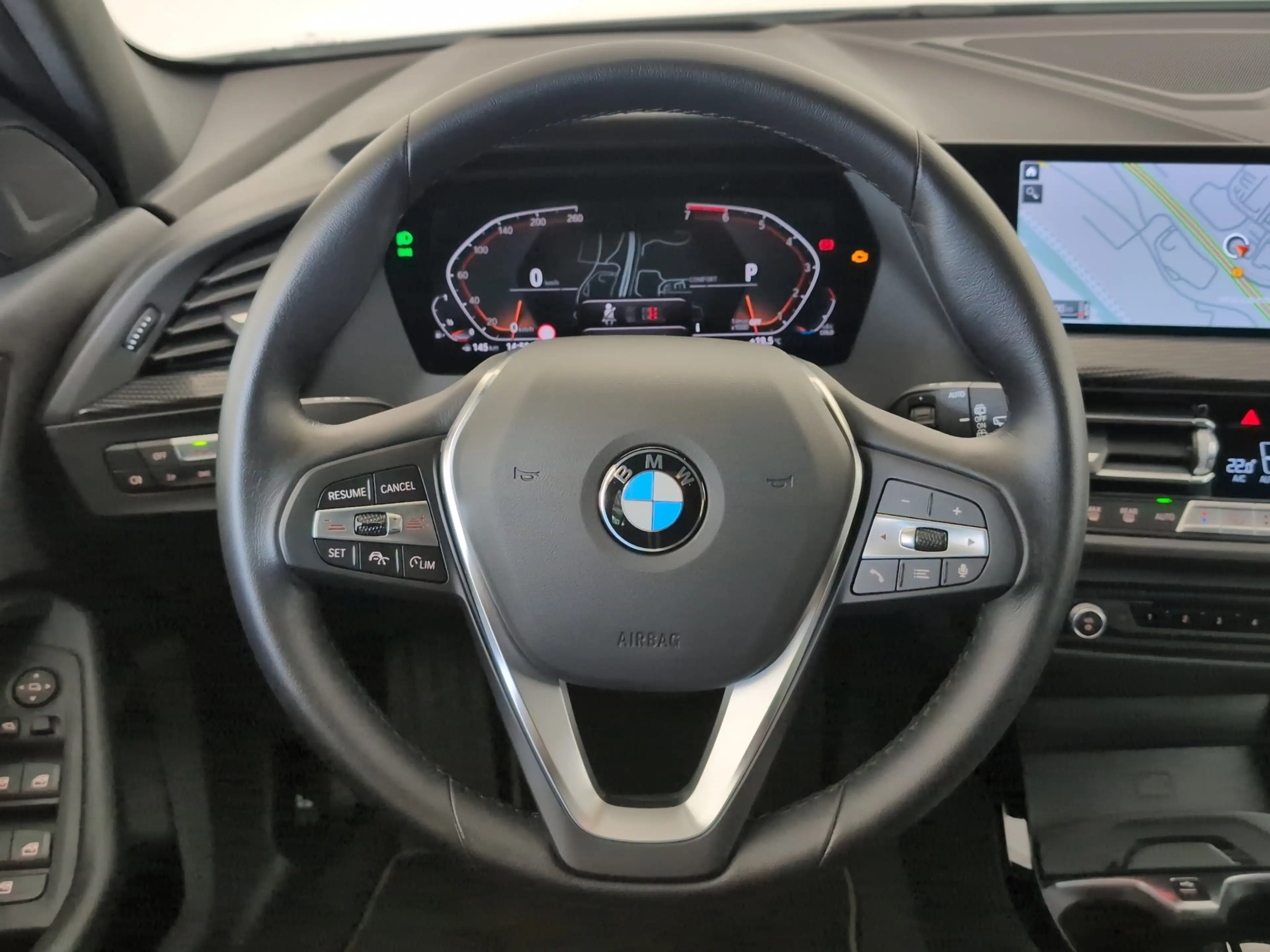 BMW 120 i Sport Line Navi/LED/RFK/ACC/HiFi/SLI — photo 6