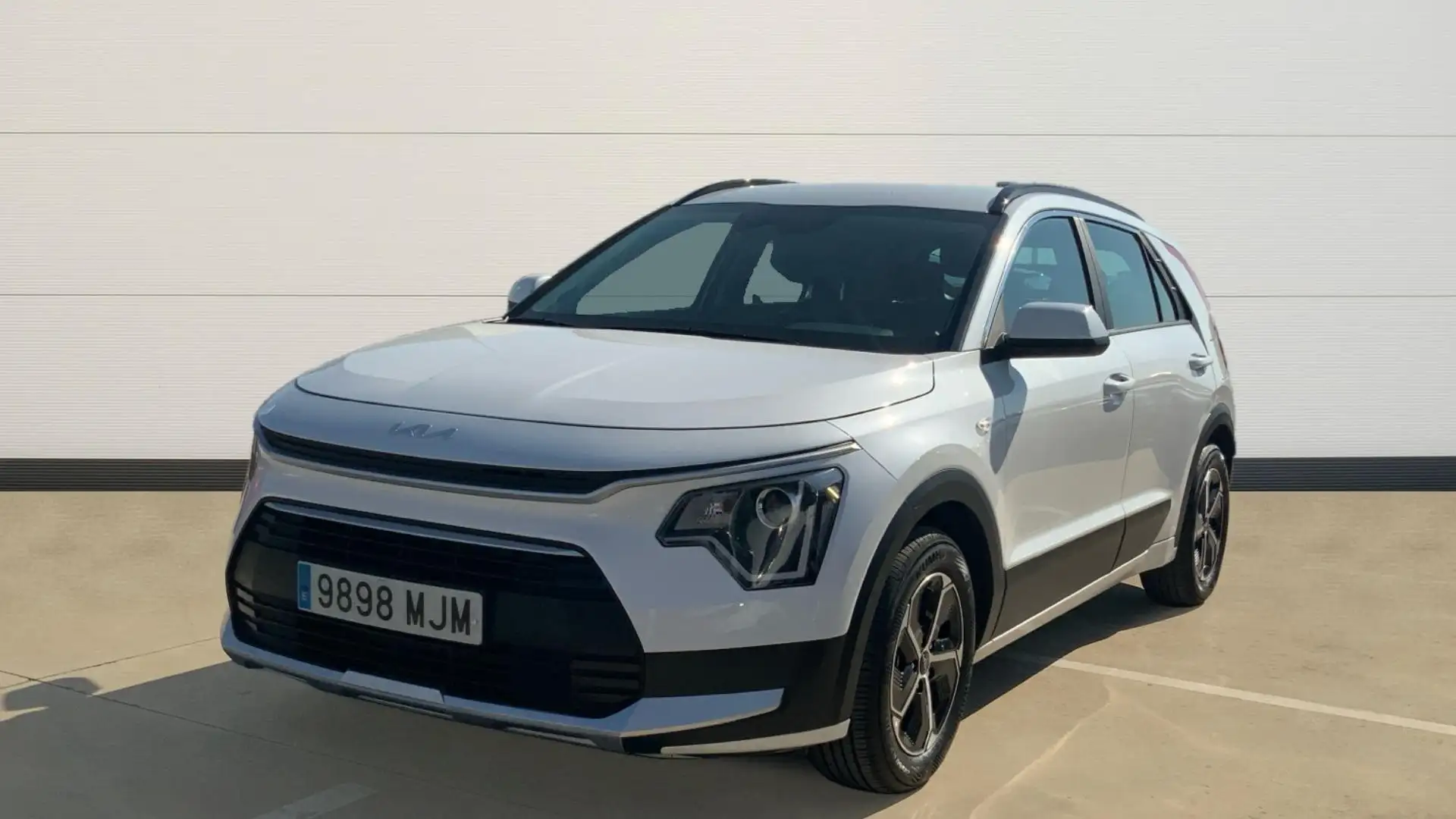 Kia Niro 1.6 HEV Concept 141 - 2