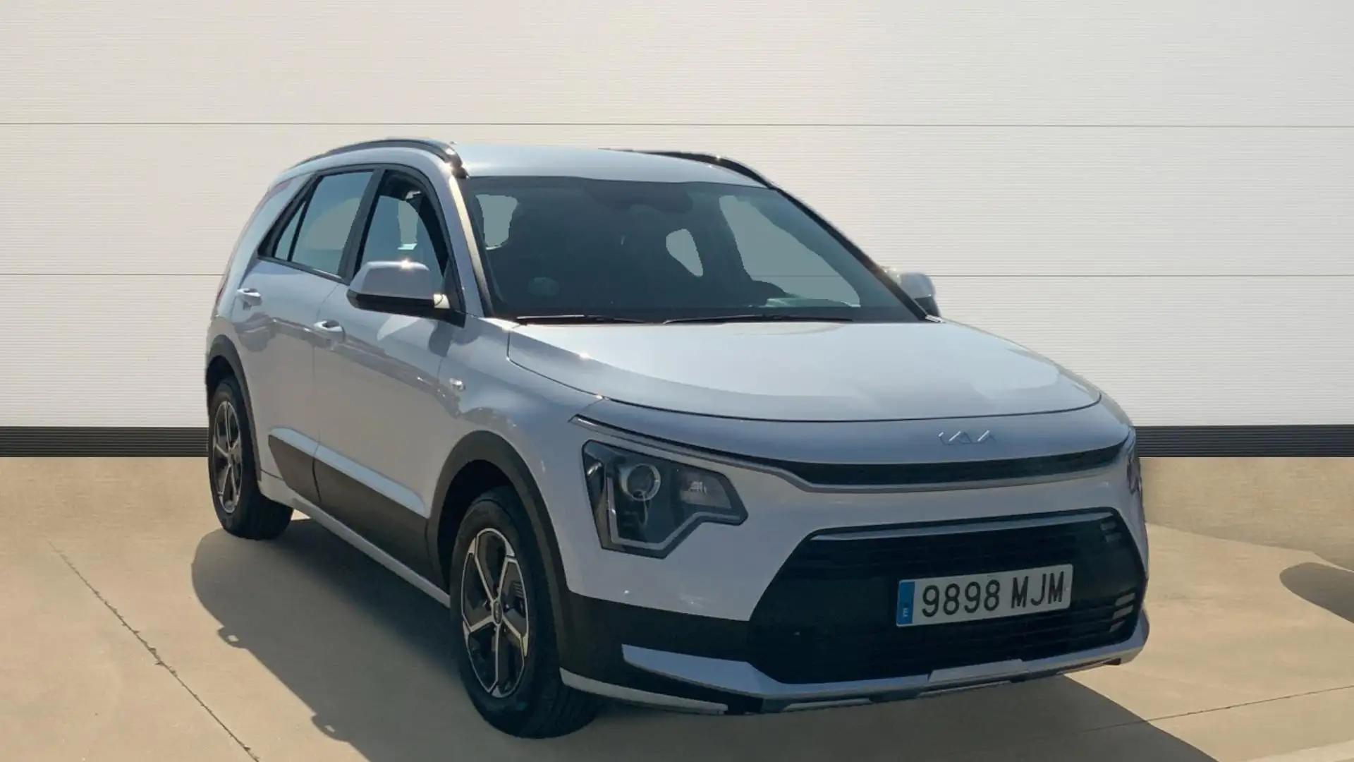 Kia Niro 1.6 HEV Concept 141 - 1
