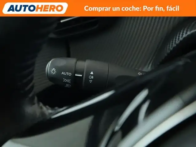 Peugeot 208 view 30