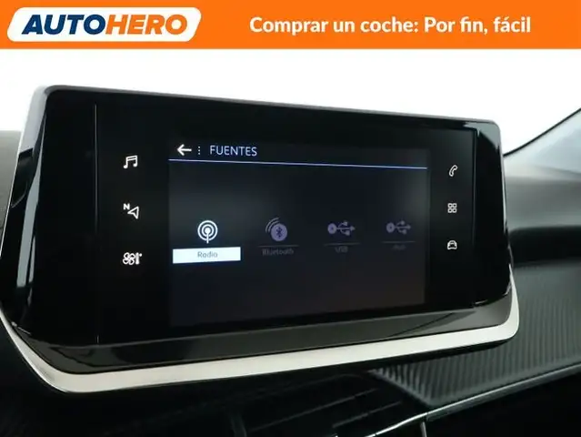 Peugeot 208 view 21