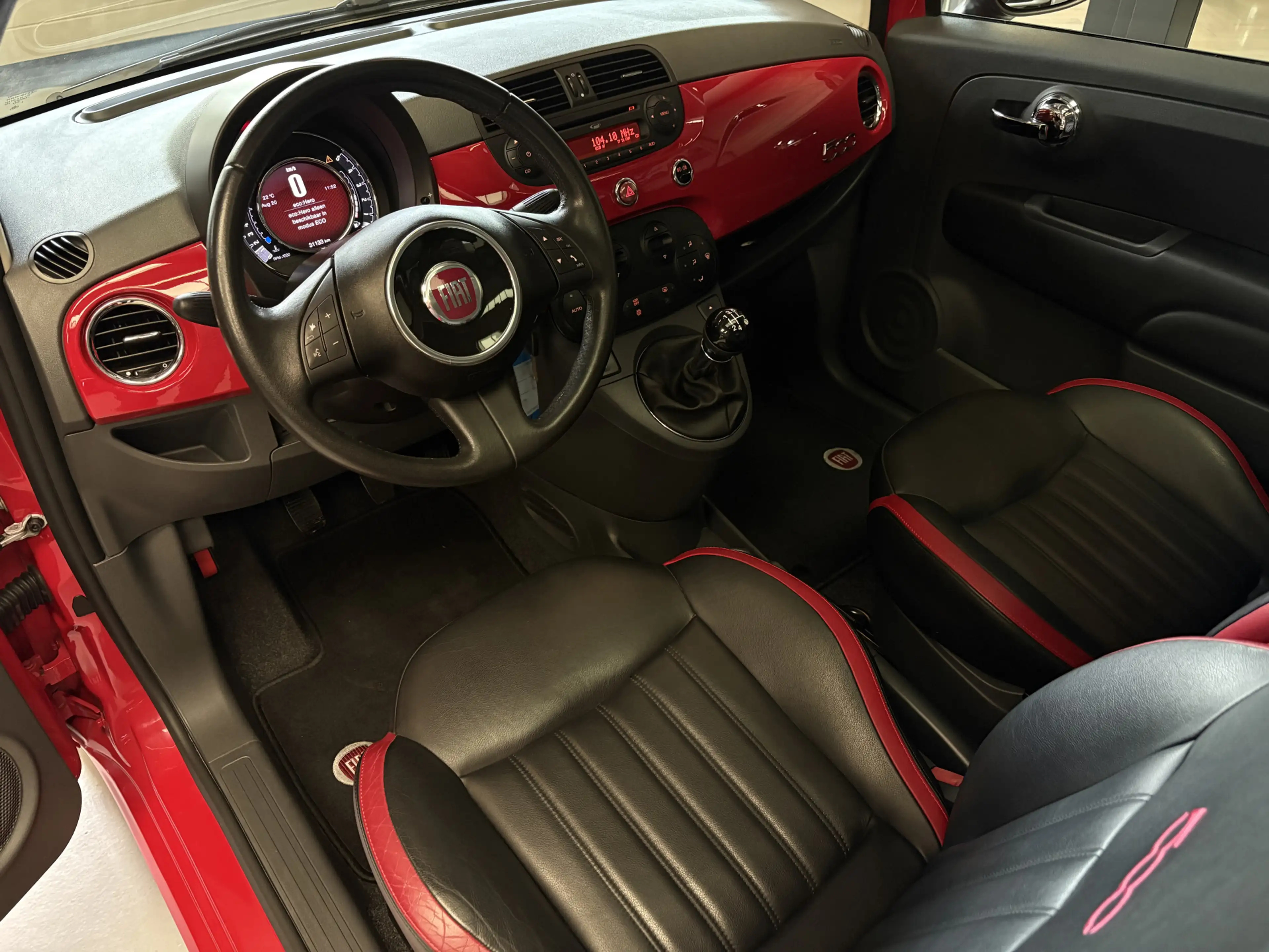Fiat 500 0.9 TwinAir Easy Airco, Leder, Panorama dak — photo 3