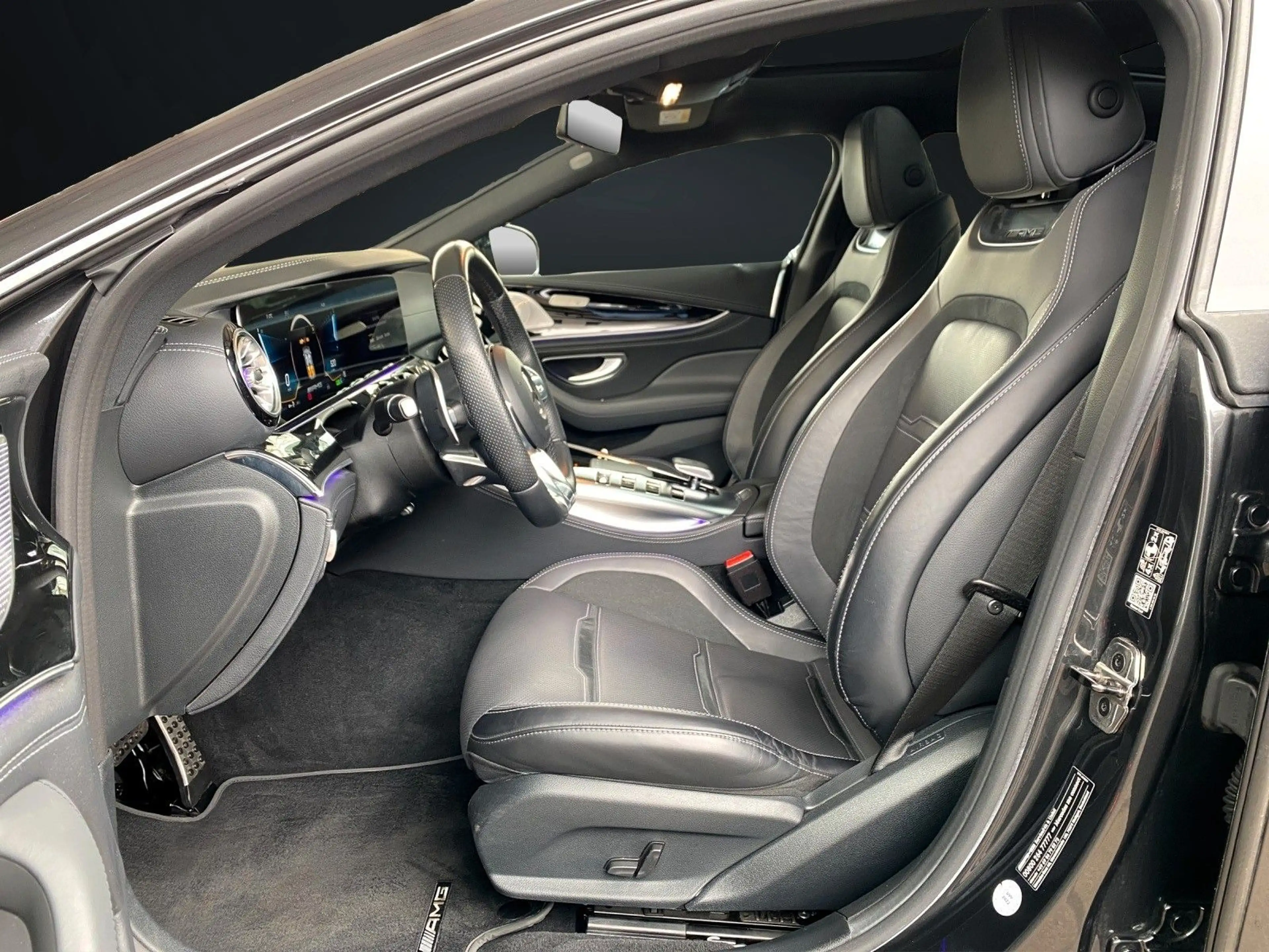 Mercedes-Benz AMG GT 43 4MATIC+ NAVI-360°KAMERA-PANORAMA-ACC — photo 12
