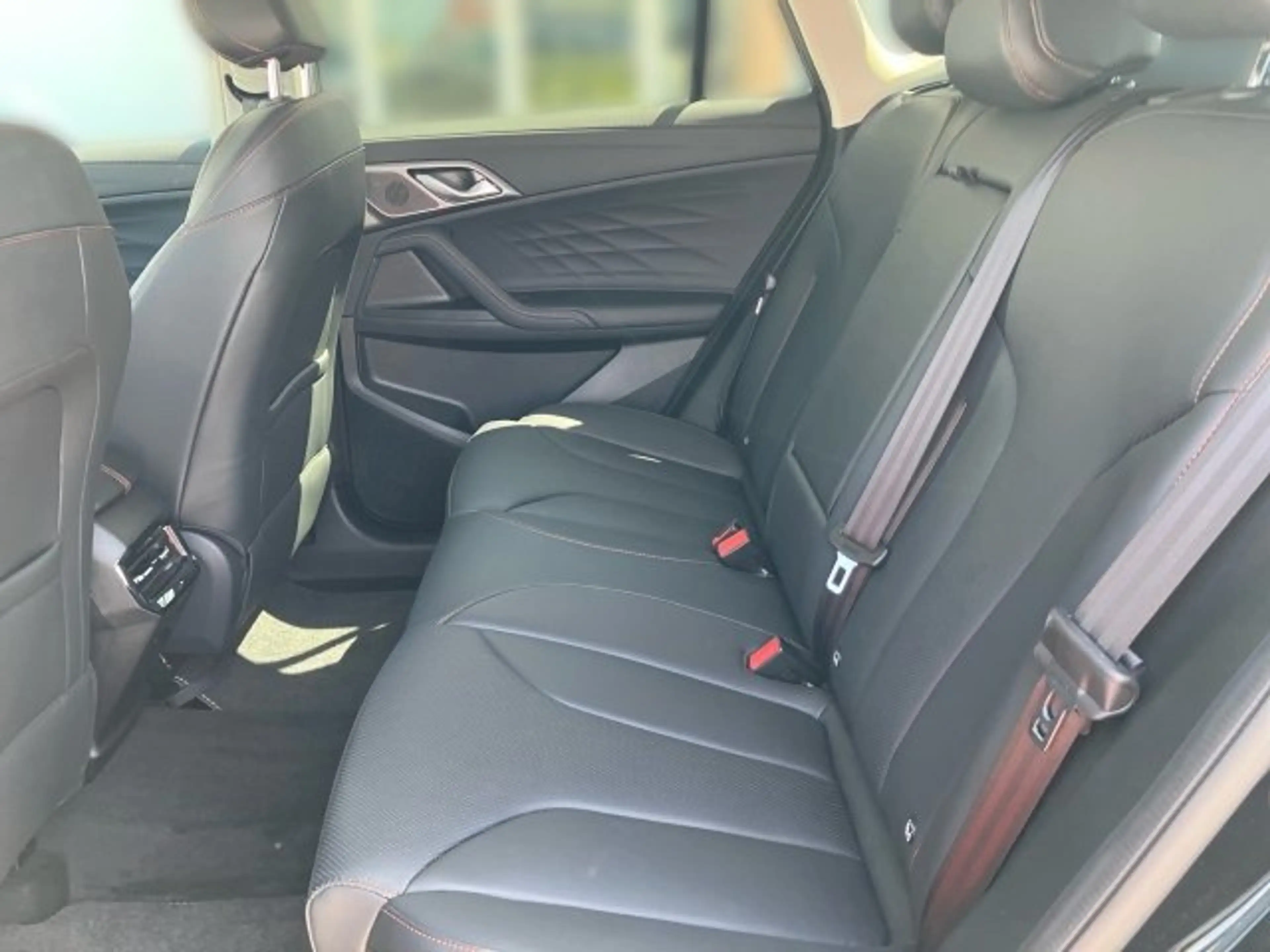 MG HS HEV Luxury 25.5 Österreich Paket — photo 10
