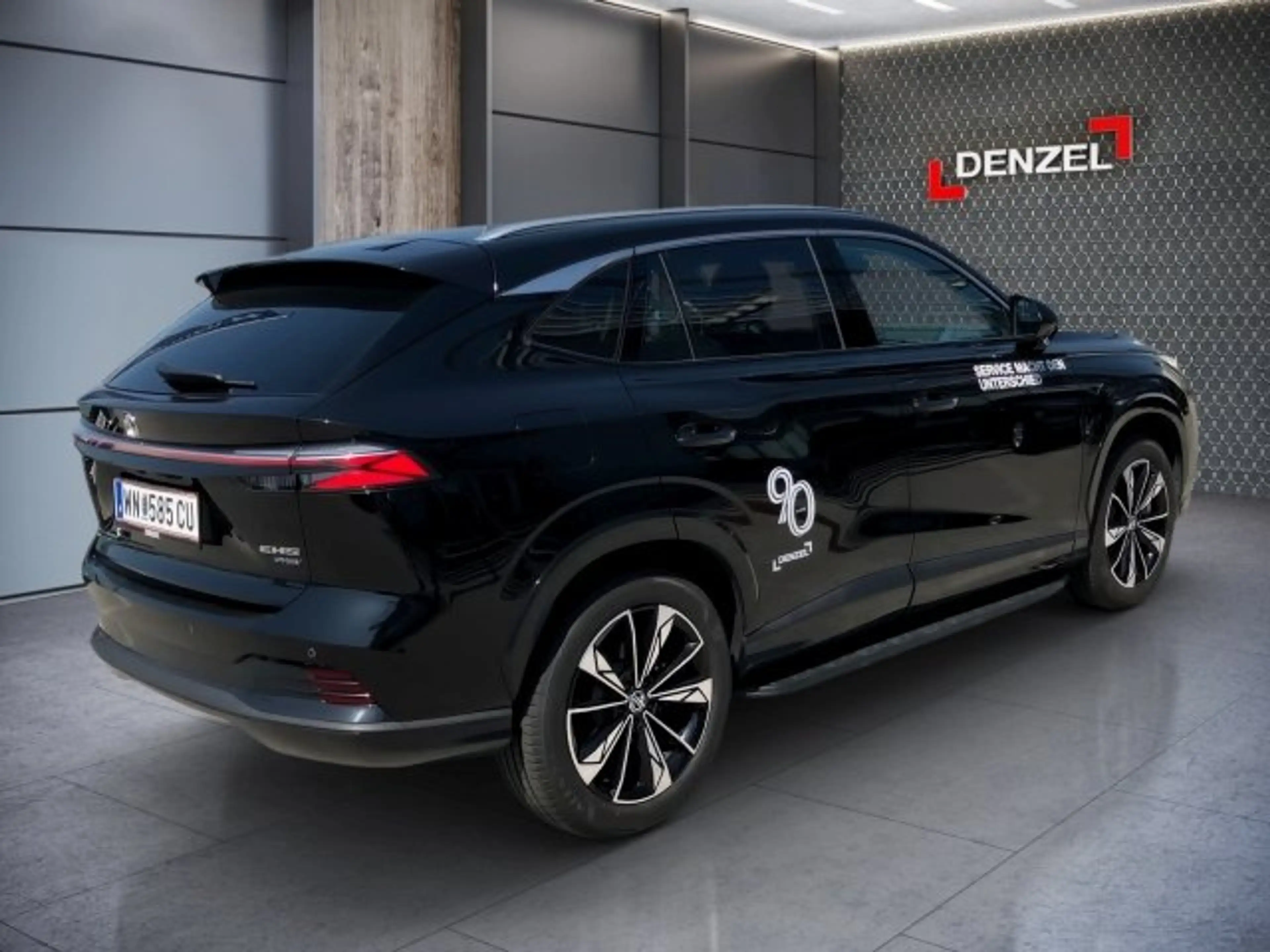 MG HS HEV Luxury 25.5 Österreich Paket — photo 4