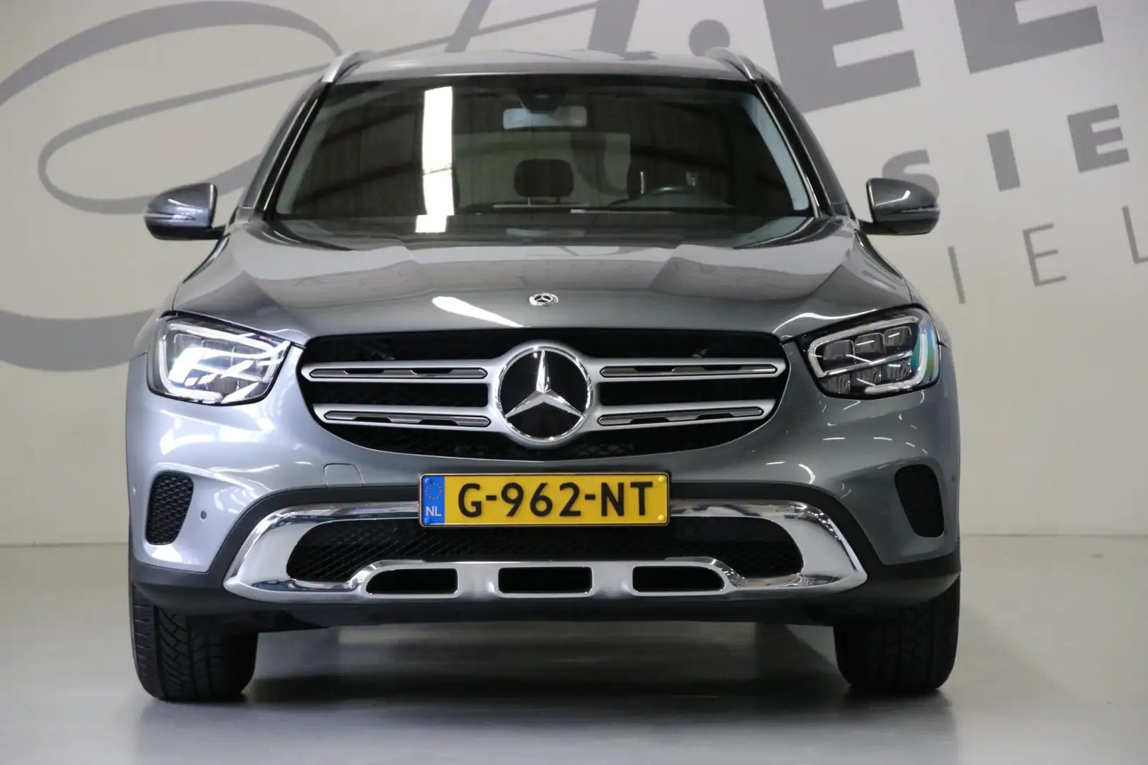 Mercedes-Benz GLC 200 Business Solution Limited/ NAP/ Origineel NL Grijs - 2