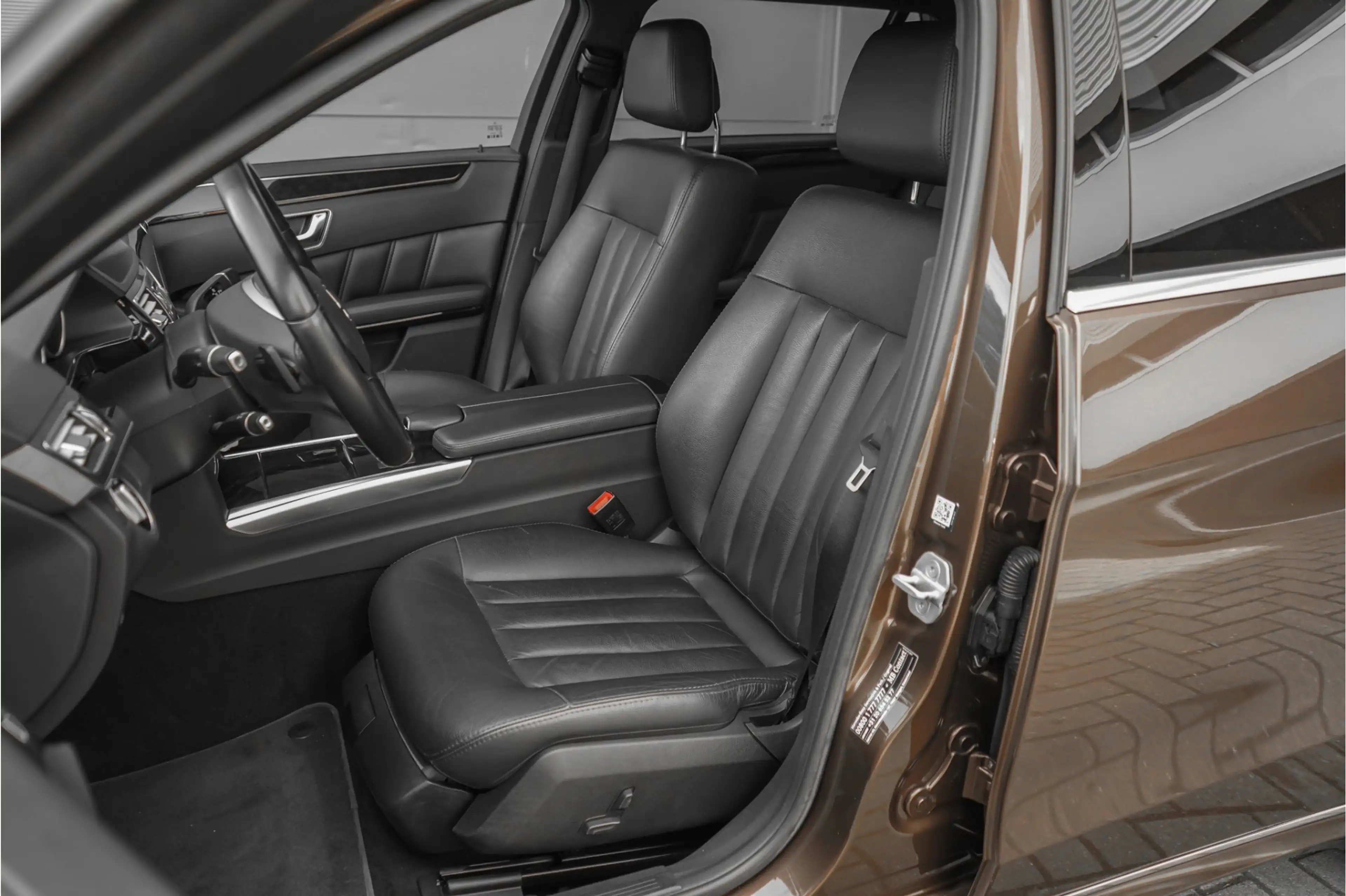 Mercedes-Benz E 250 Estate Ambition Elegance 7-Pers Leder LED Cruise — photo 5