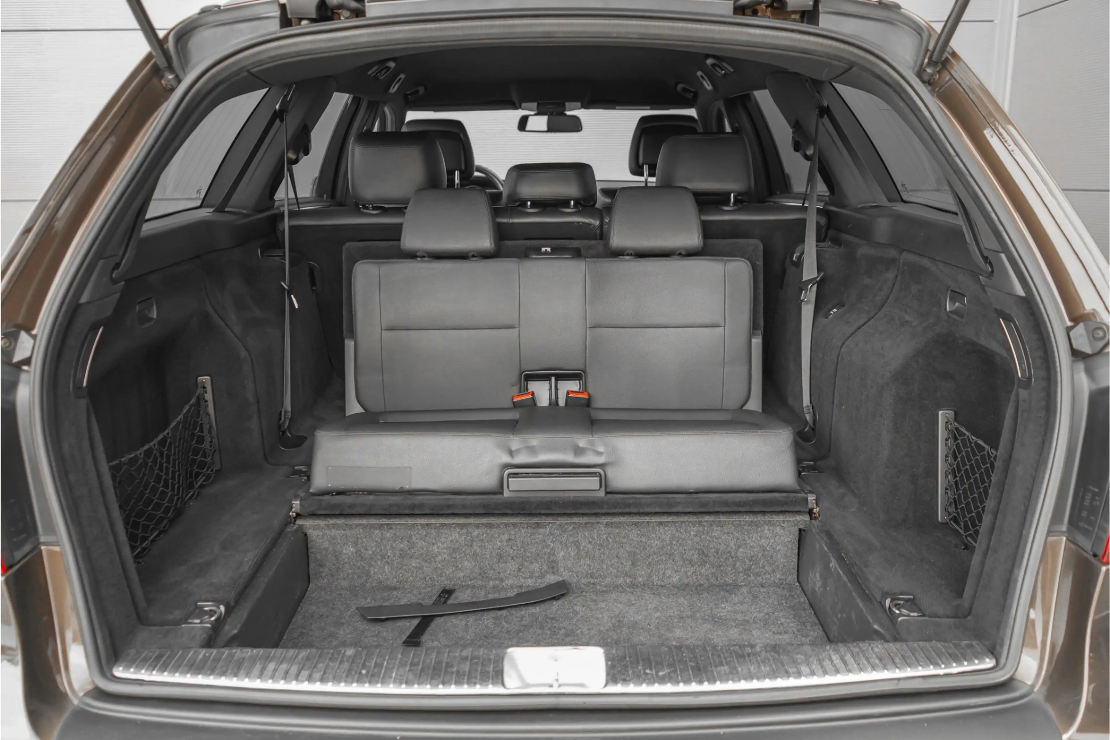 Mercedes-Benz E 250 Estate Ambition Elegance 7-Pers Leder LED Cruise — photo 8