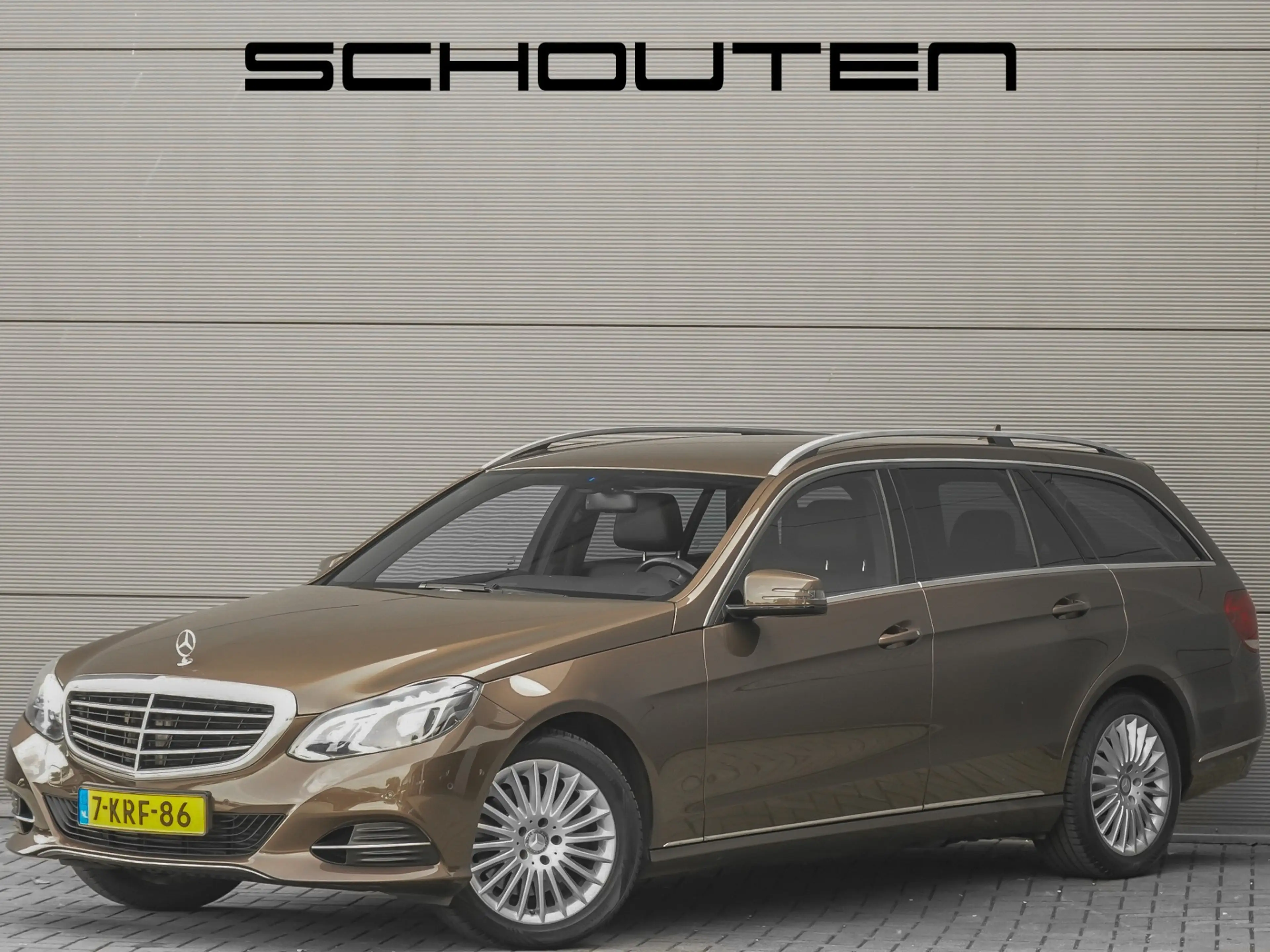 Mercedes-Benz E 250 Estate Ambition Elegance 7-Pers Leder LED Cruise