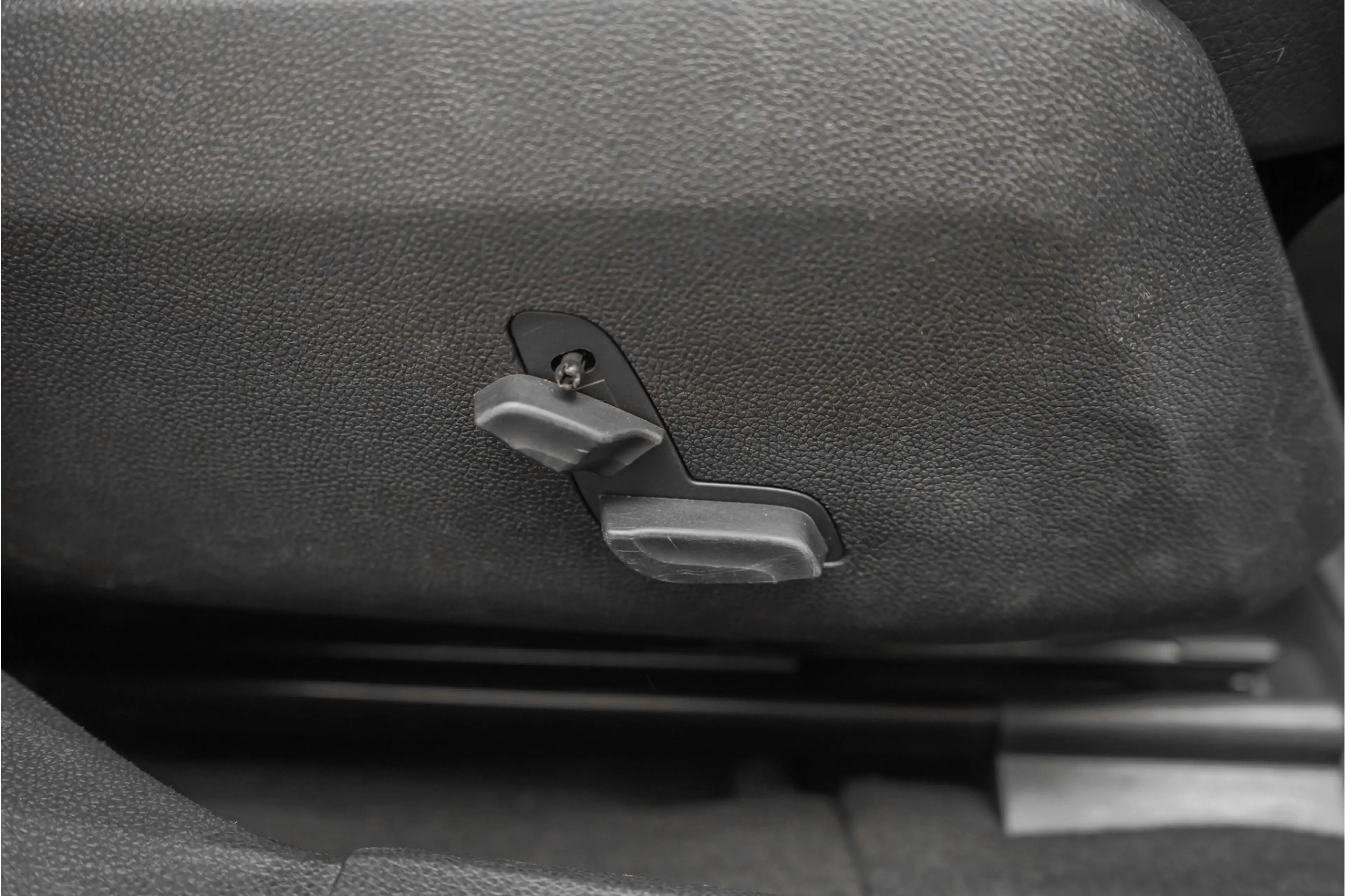 Mercedes-Benz E 250 Estate Ambition Elegance 7-Pers Leder LED Cruise — photo 36