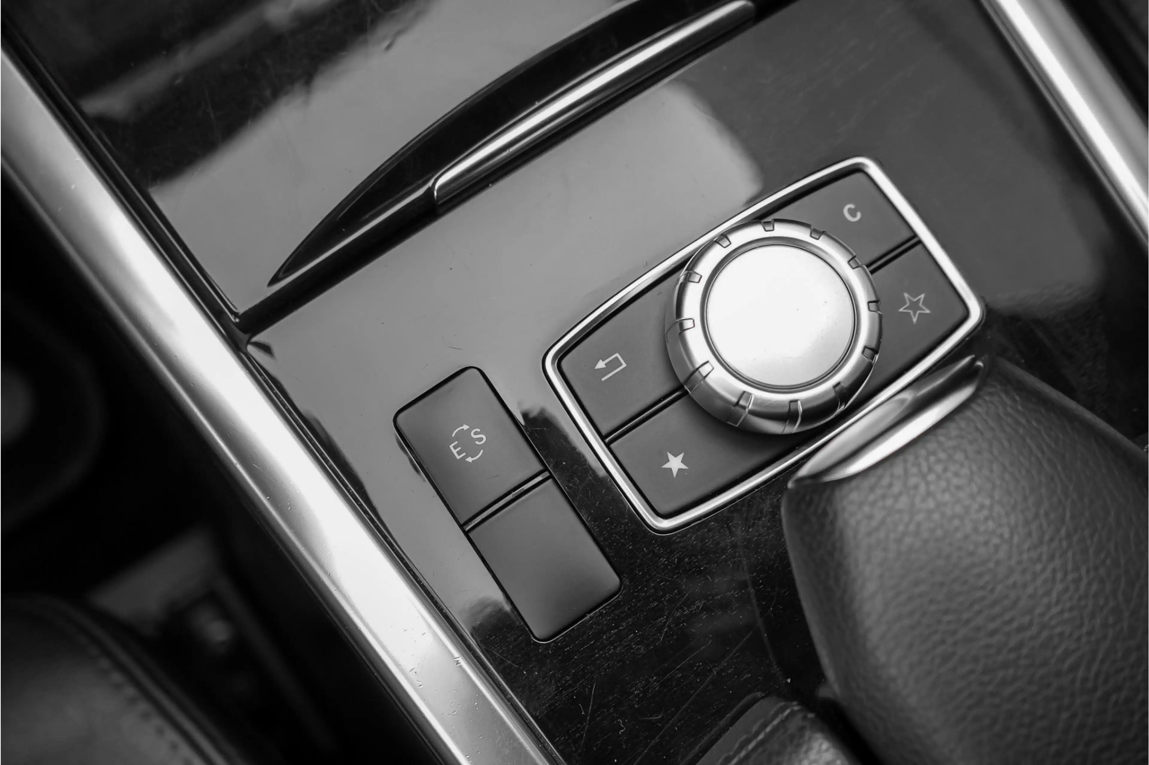 Mercedes-Benz E 250 Estate Ambition Elegance 7-Pers Leder LED Cruise — photo 28