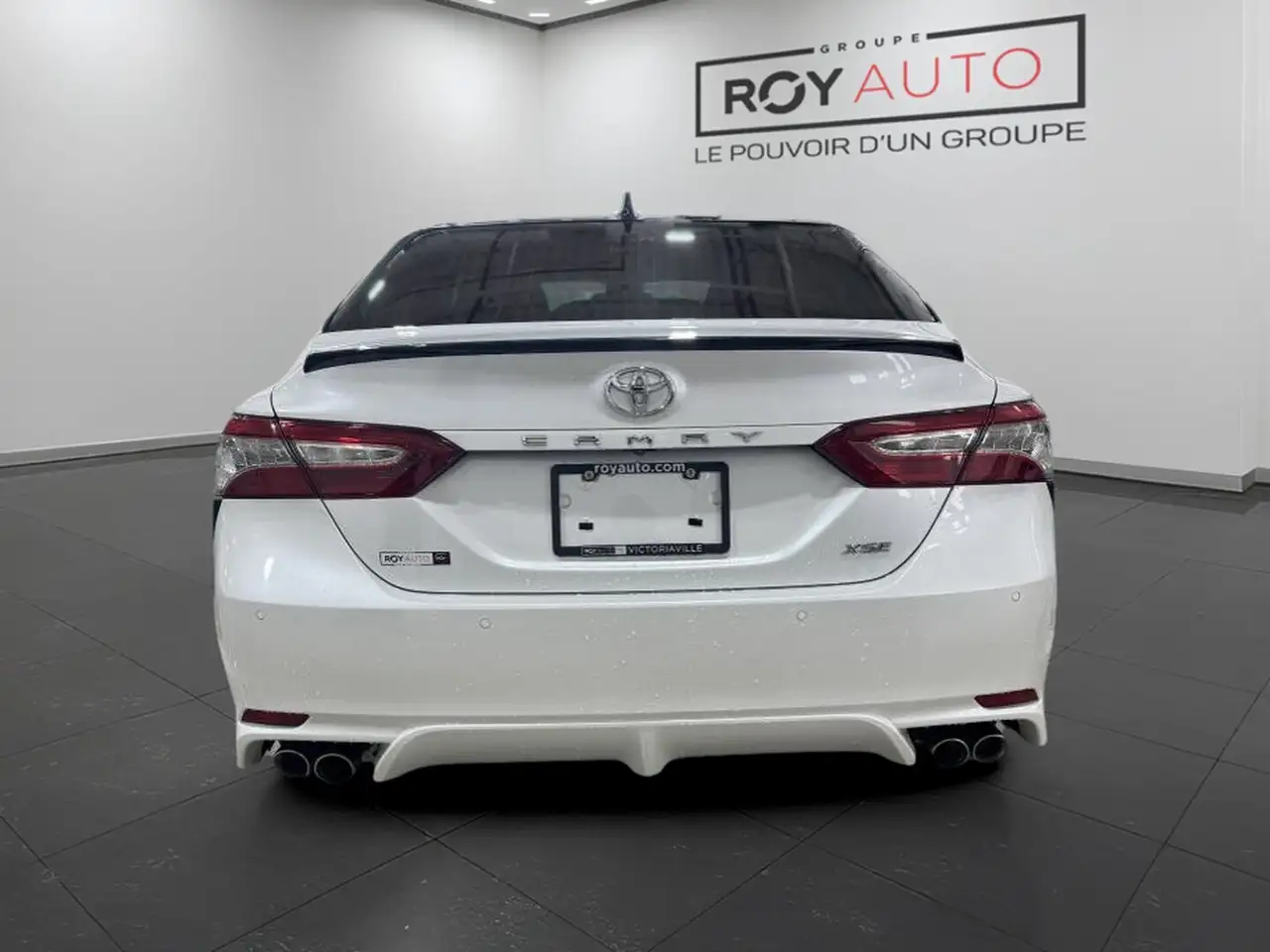 Toyota Camry photo Toyota Camry