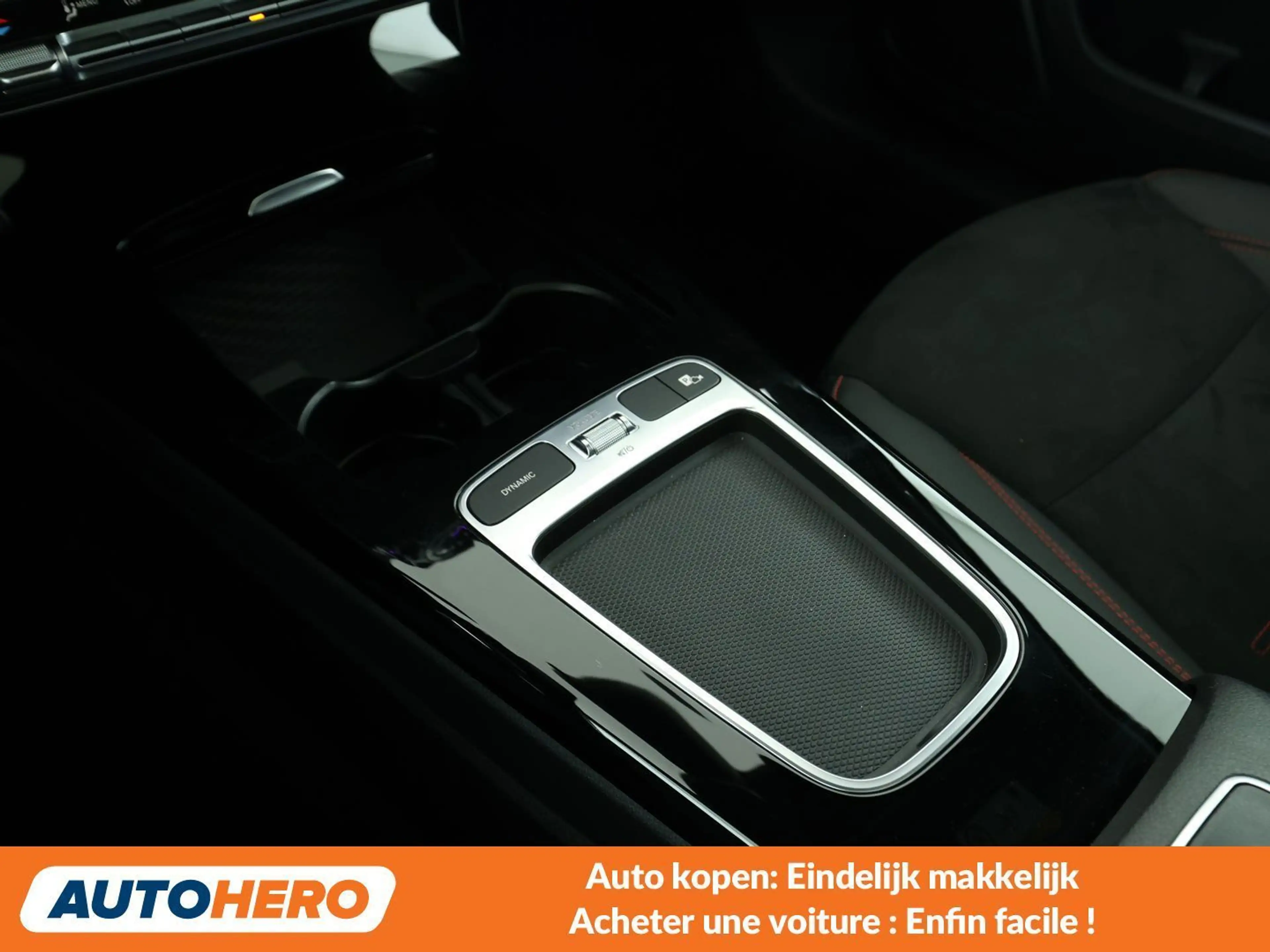 Mercedes-Benz A 180 A 180 Mild-Hybrid AMG Line — photo 13