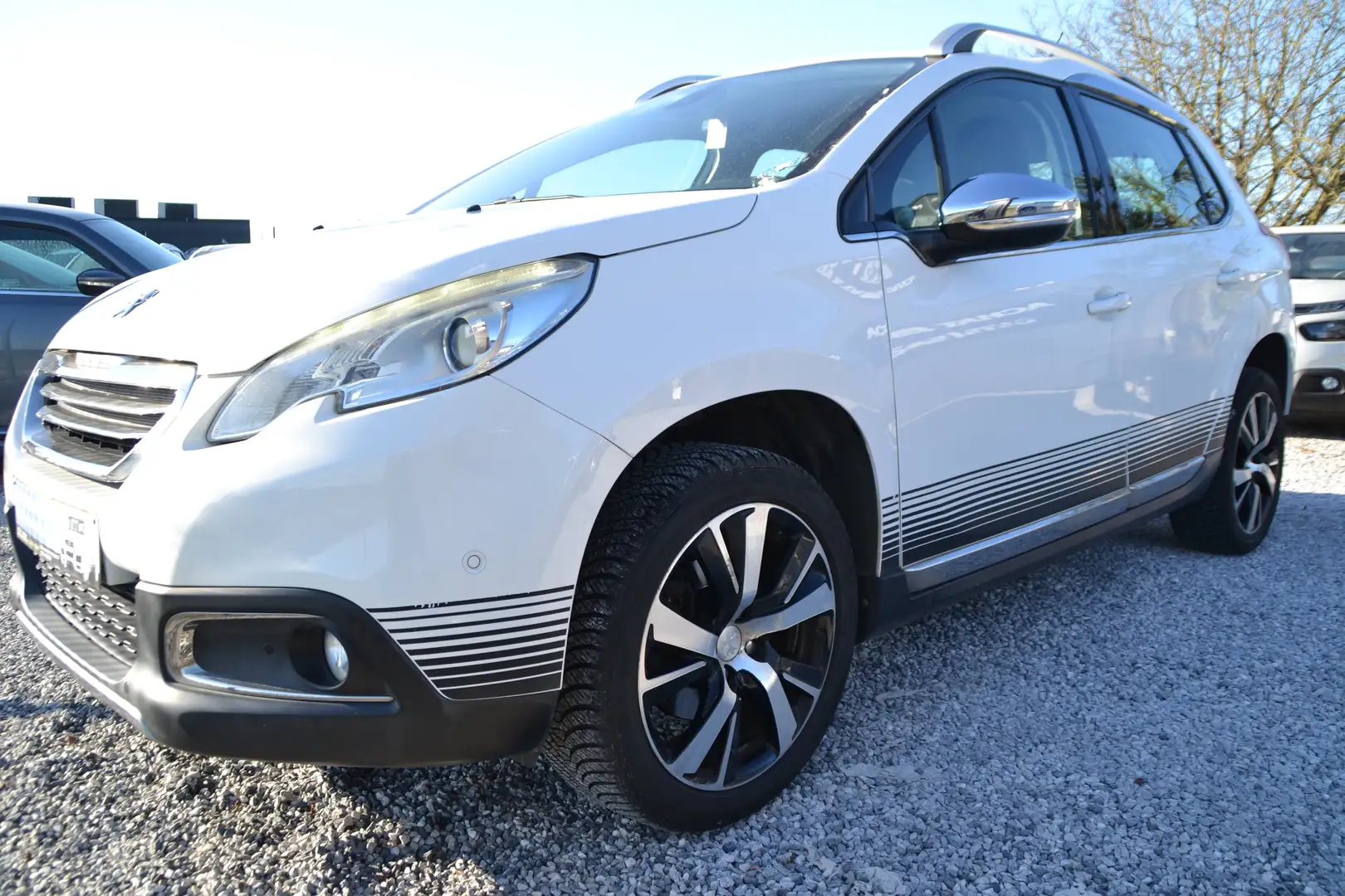 Peugeot 2008 🔥🤩NEW ARRIVAL🤩1.6 e-HDi Allure Blanc - 2