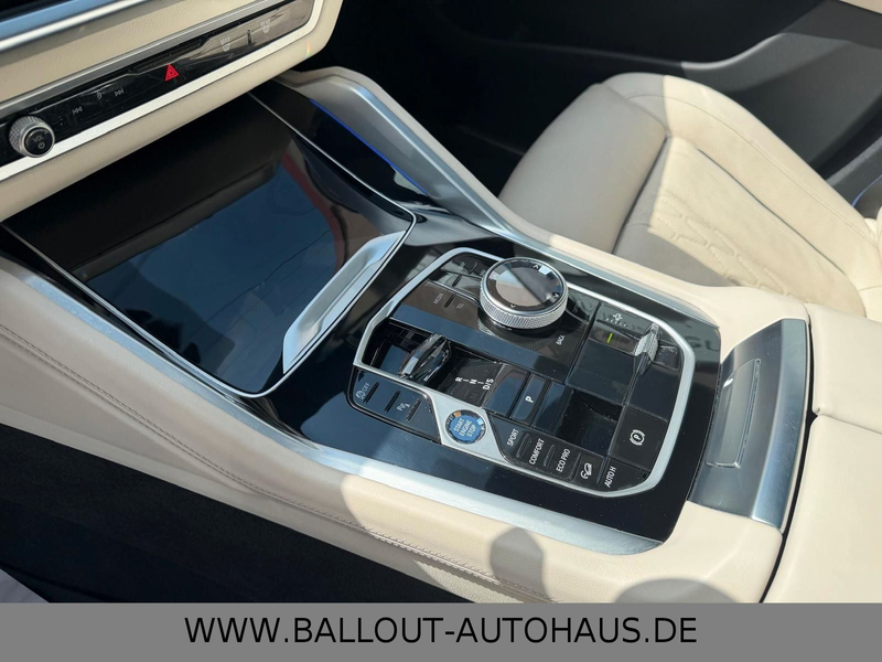 BMW X6 40 d xDrive M Sport*1.HAND*SKY-LOUNGE*AHK*B&W — photo 13