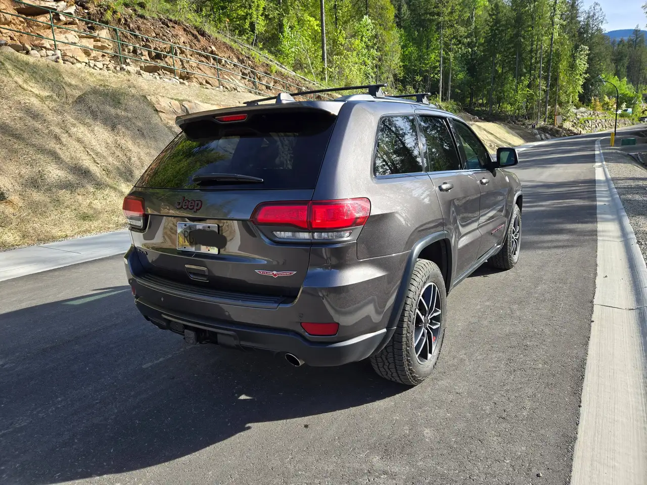 Jeep Grand Cherokee снимка Jeep Grand Cherokee