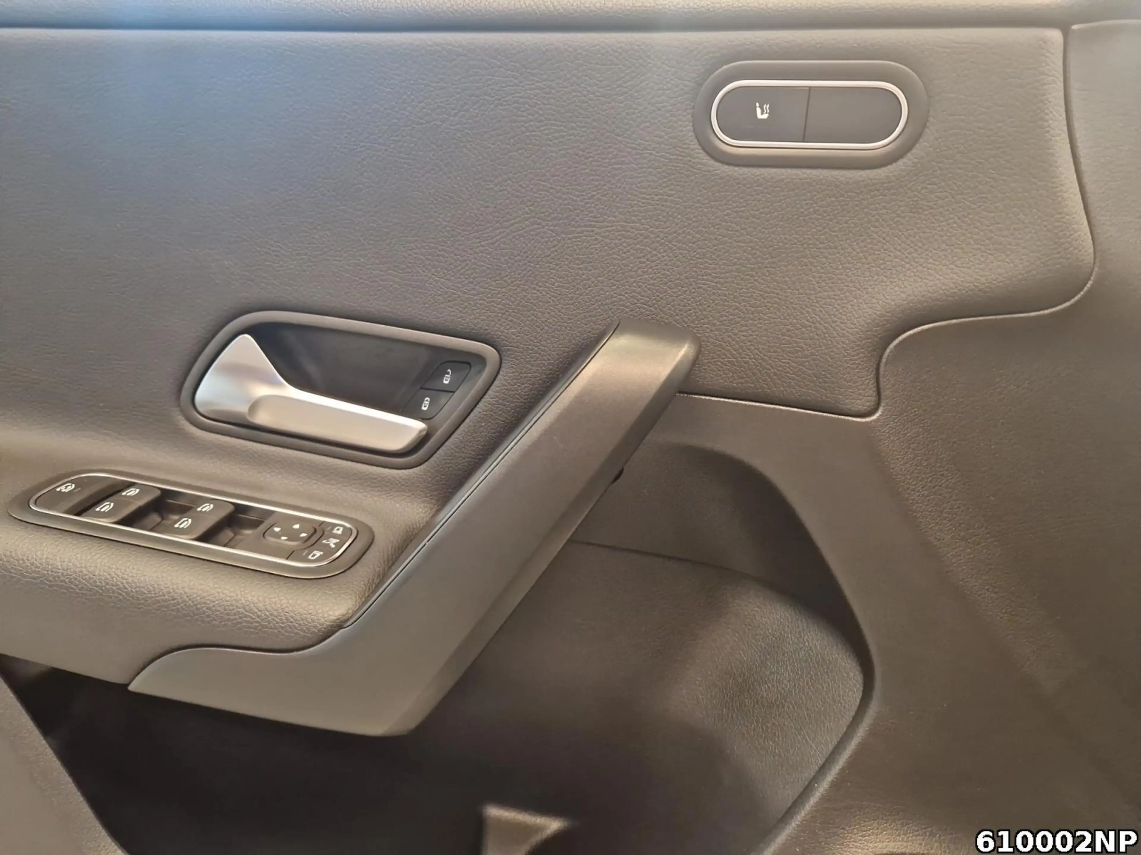 Mercedes-Benz A 180 Style Rückfahrkam. Carplay LED Totwinkel — photo 12