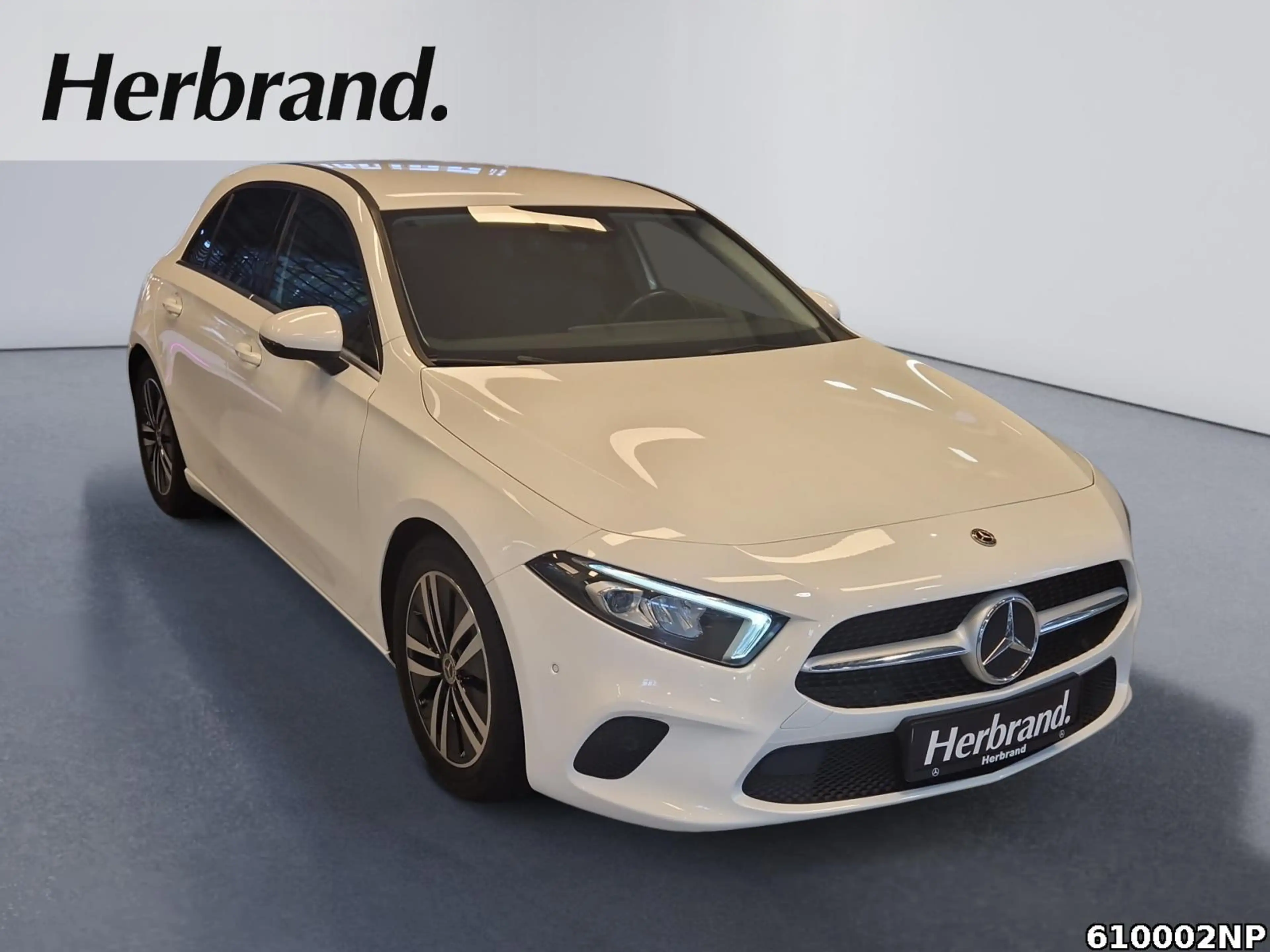 Mercedes-Benz A 180 Style Rückfahrkam. Carplay LED Totwinkel — photo 2