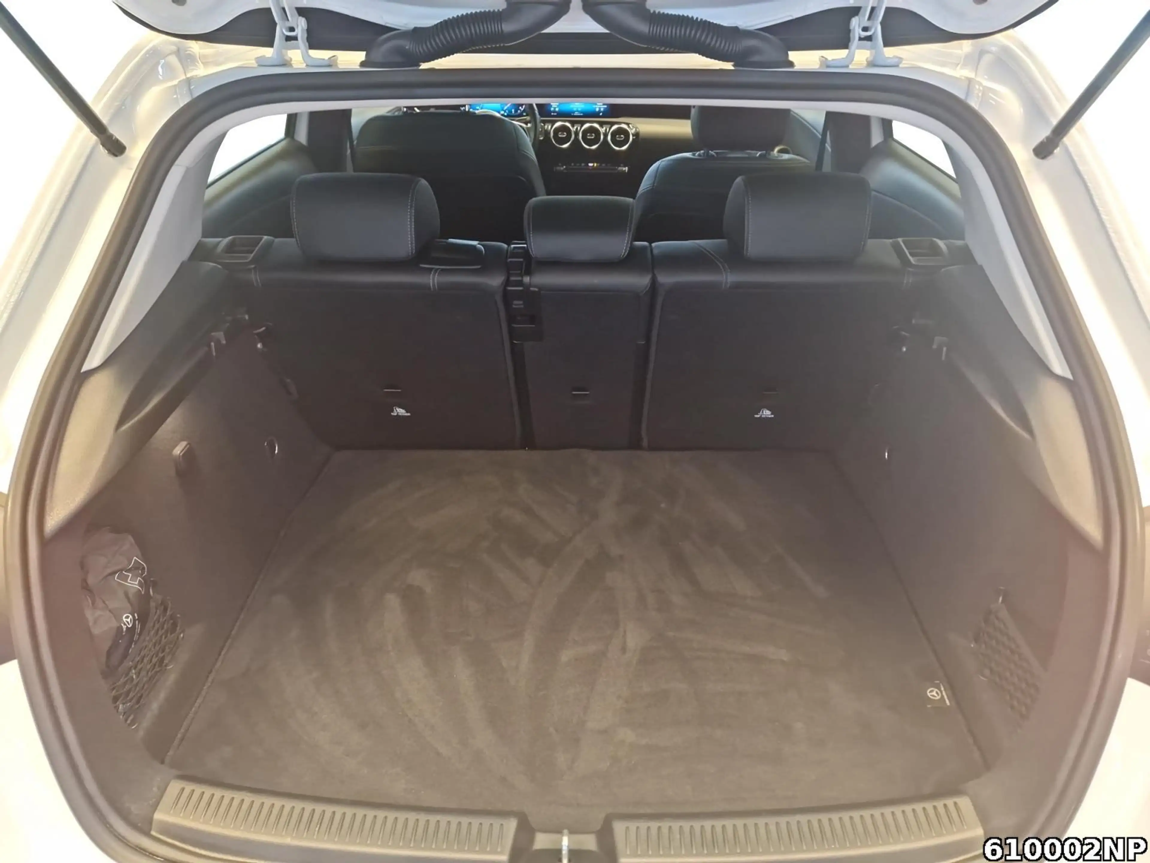 Mercedes-Benz A 180 Style Rückfahrkam. Carplay LED Totwinkel — photo 13