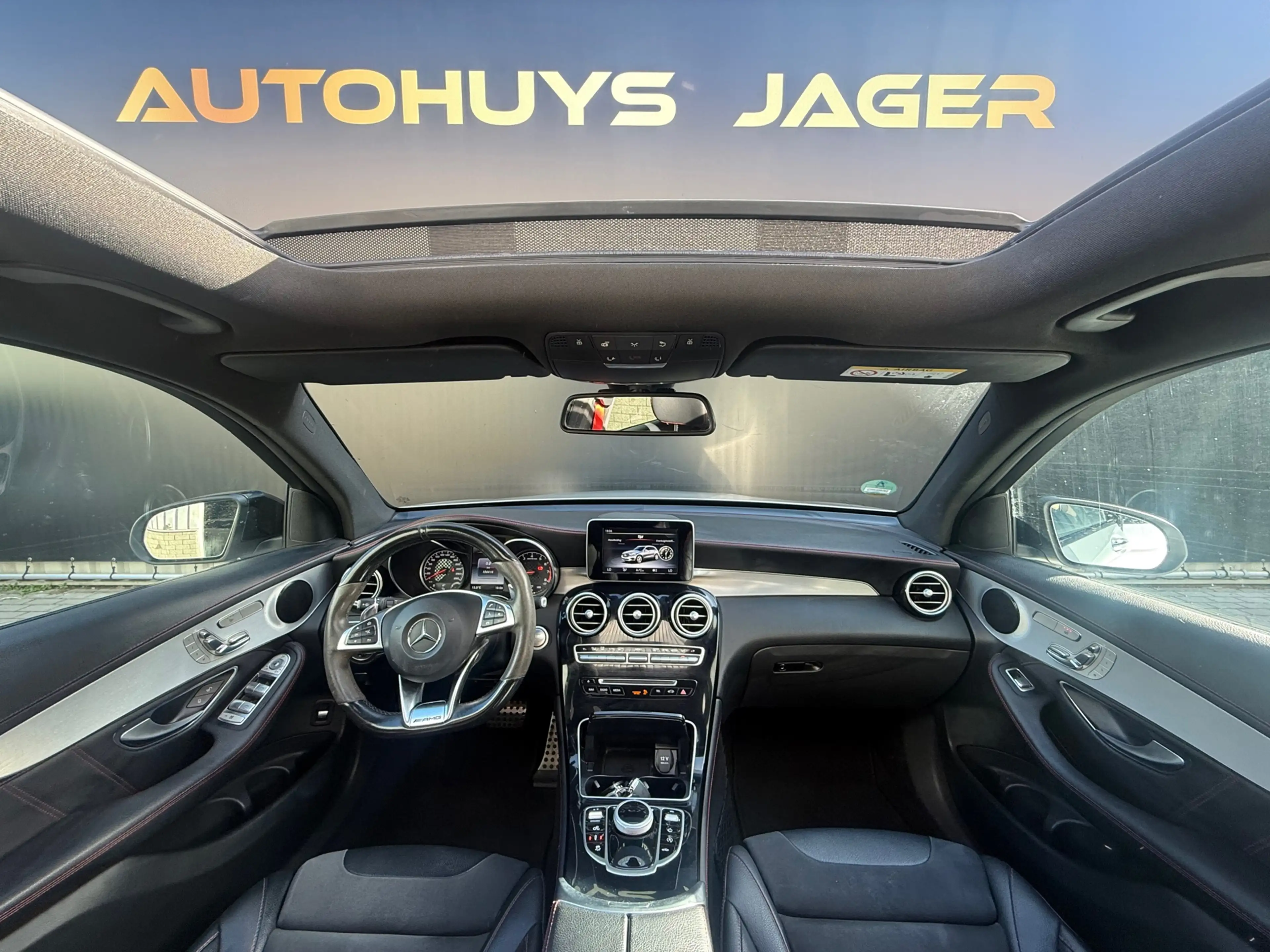 Mercedes-Benz GLC 43 AMG 4MATIC Pano Alcantara Memory Camera Luchtvering — photo 3