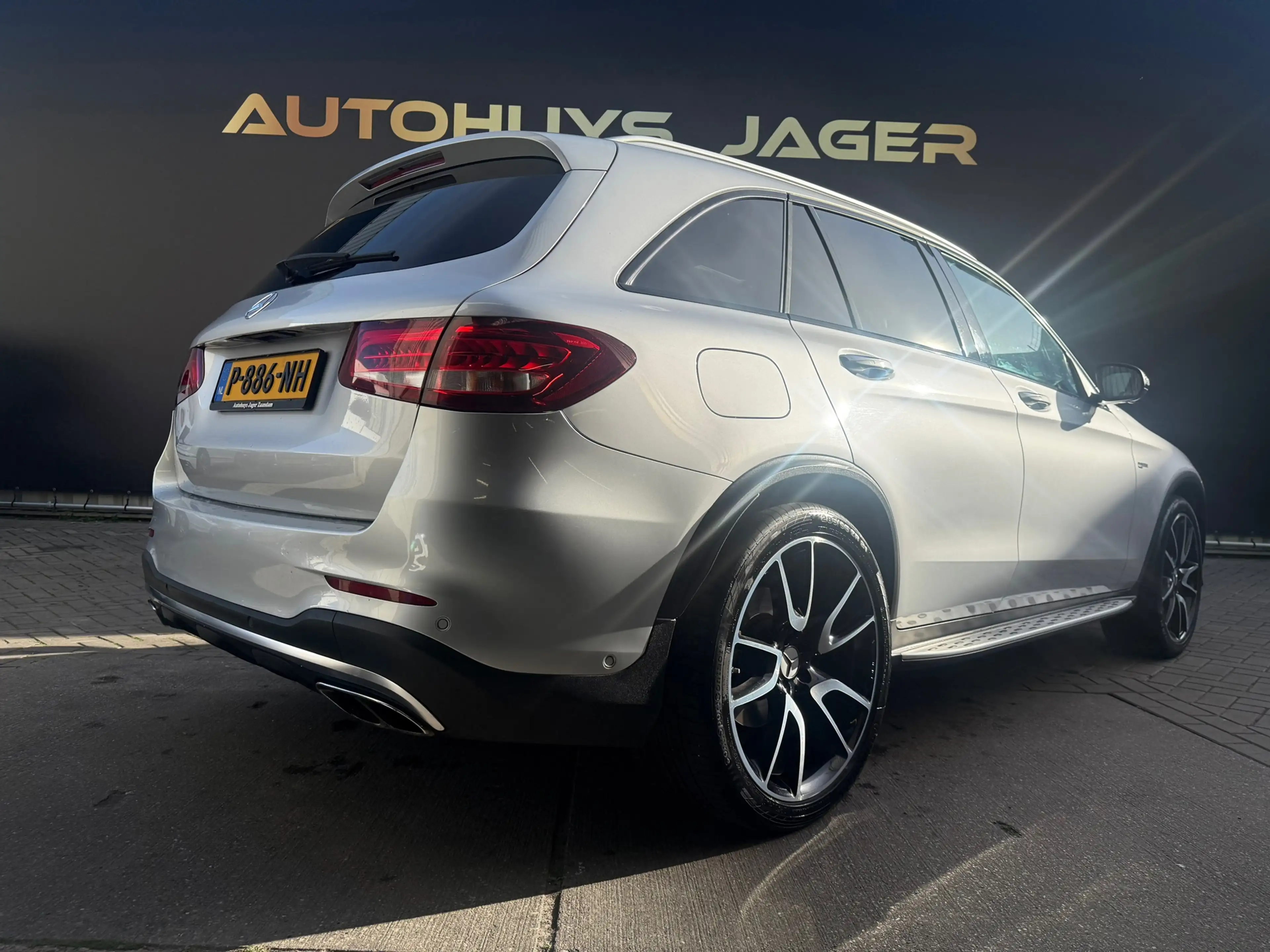 Mercedes-Benz GLC 43 AMG 4MATIC Pano Alcantara Memory Camera Luchtvering — photo 8