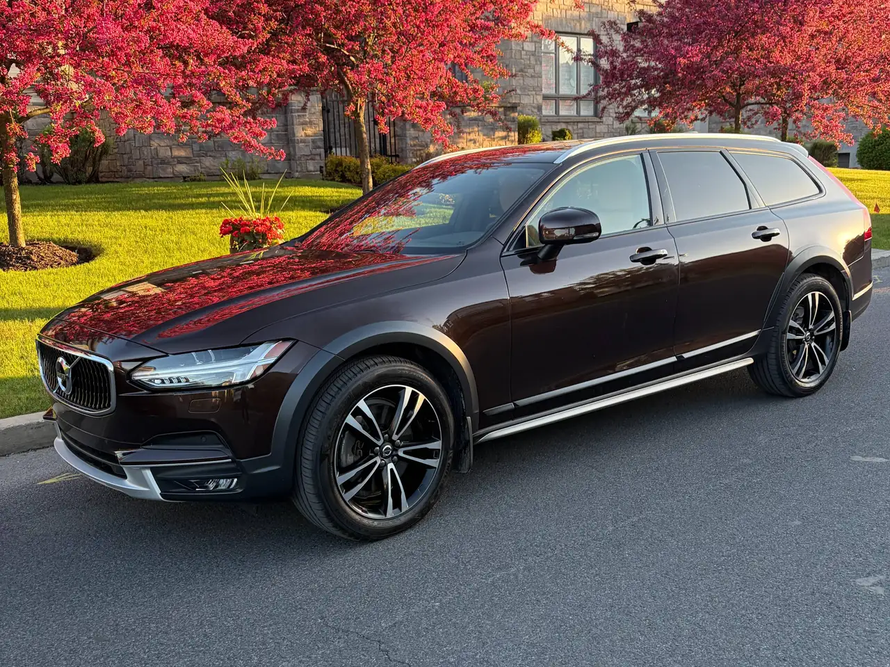 2018 Volvo V90 Cross Country