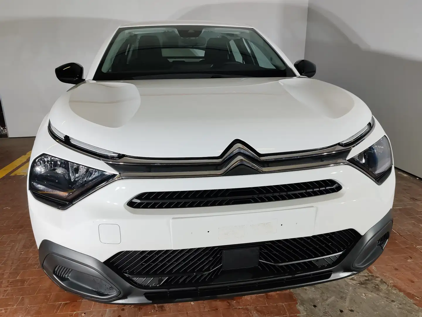Citroen C4 1.2 130cv You + Car Play + PDC post Blanc - 2