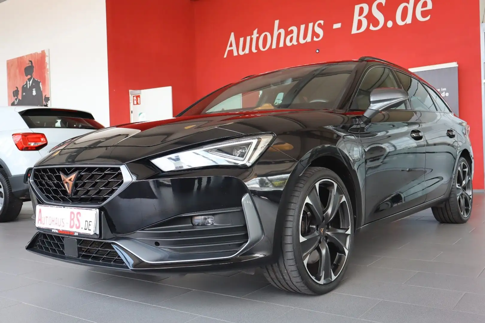 CUPRA Leon Sportstourer 1.4 e-Hybrid,PDC,Navi,LED,1Hd Noir - 1