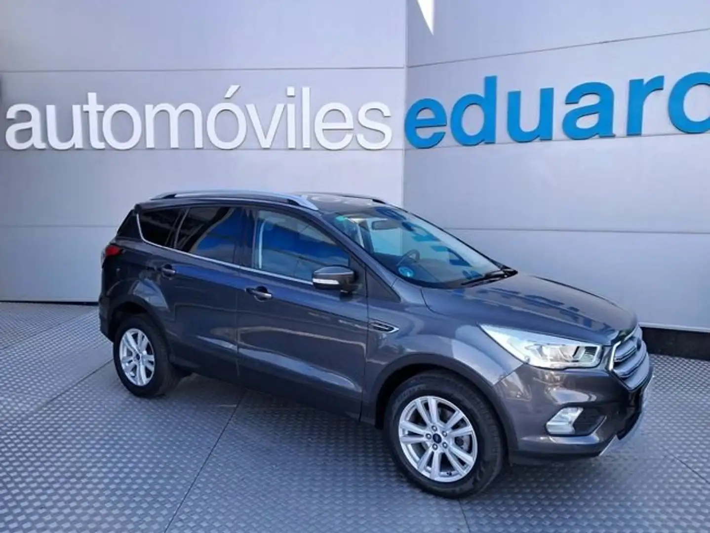 Ford Kuga 1.5 EcoB. Auto S&S Business 4x2 150 Gris - 1