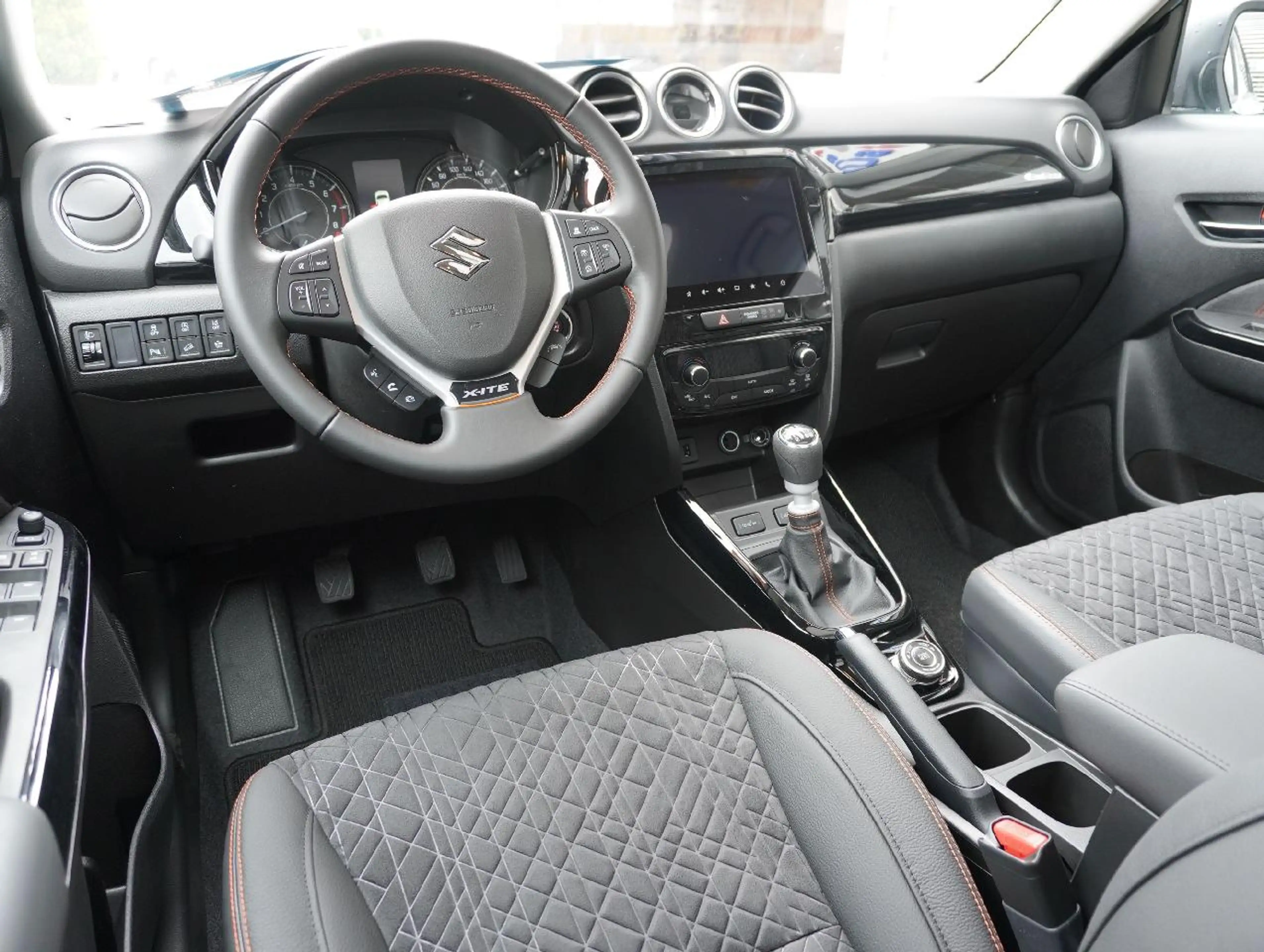 Suzuki Vitara Vitara 1,4 Comfort+ X-ITE Allgrip/ Tageszulassung — photo 14