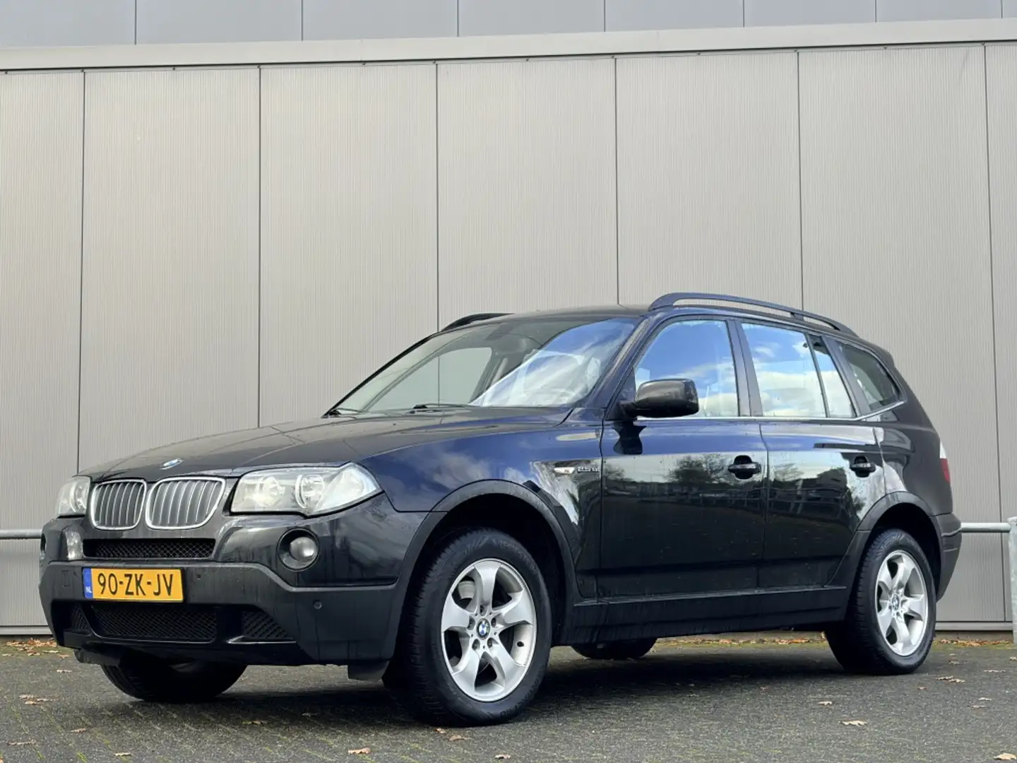 BMW X3 2.5si Executive - automaat - nap! - trekhaak - Noir - 1