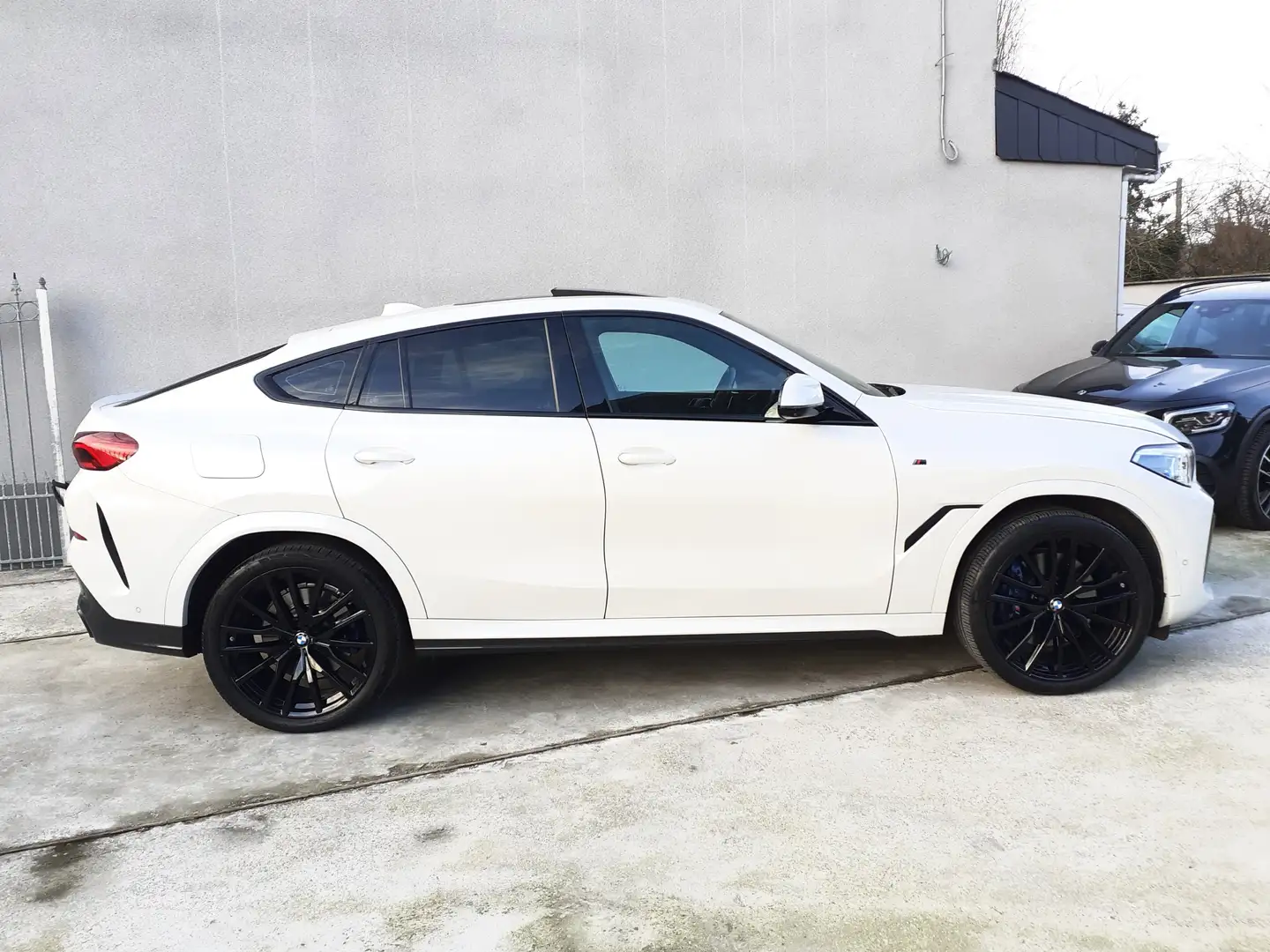 BMW X6 Pack //M  Toit Panoramique Ouvrant - Extra Ful Opt Blanc - 2