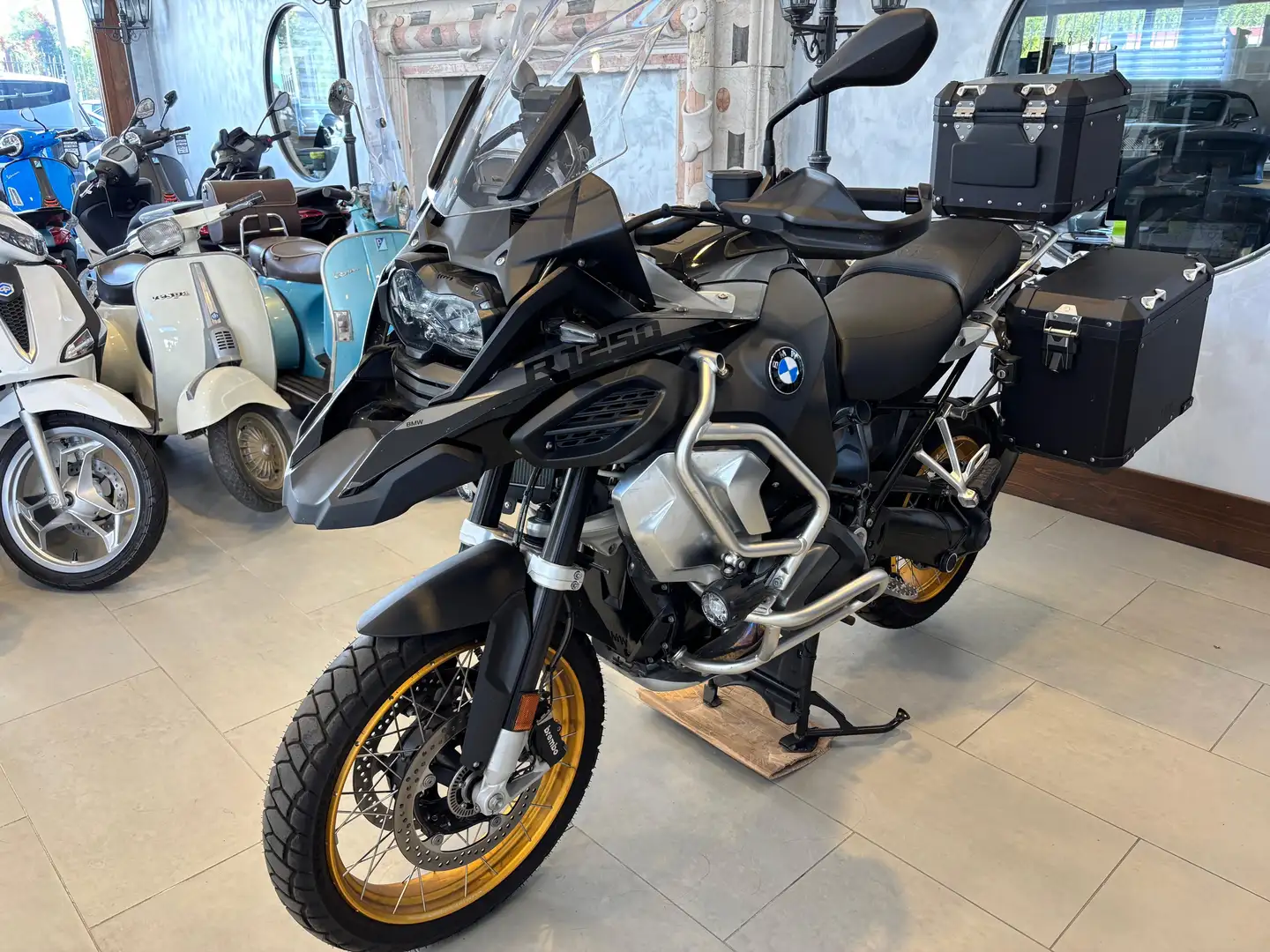BMW R 1250 GS Adventure Triple Black Noir - 2