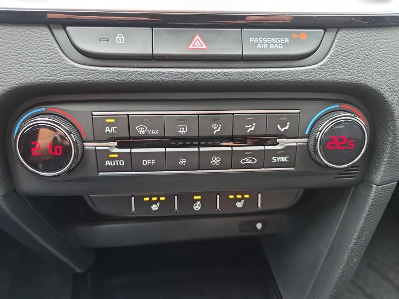 Kia X Ceed GT-Line 1.6 T-GDI 150PS DCT7 18*Alu/ACC/LED/Navi/e, миниатюра 24