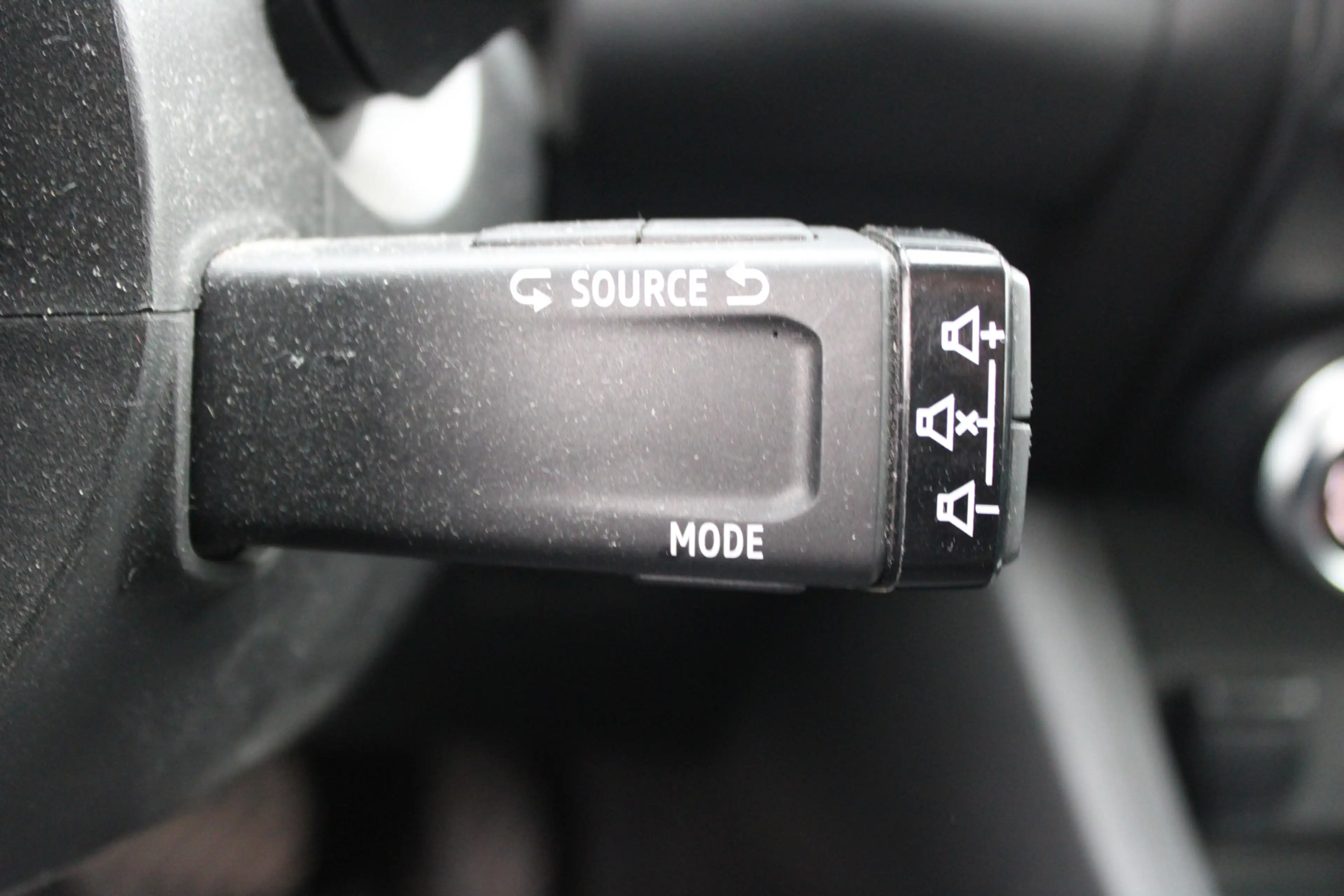 Renault Captur 1.6 E-Tech Hybrid 145 ECC,TREKHAAK — photo 11