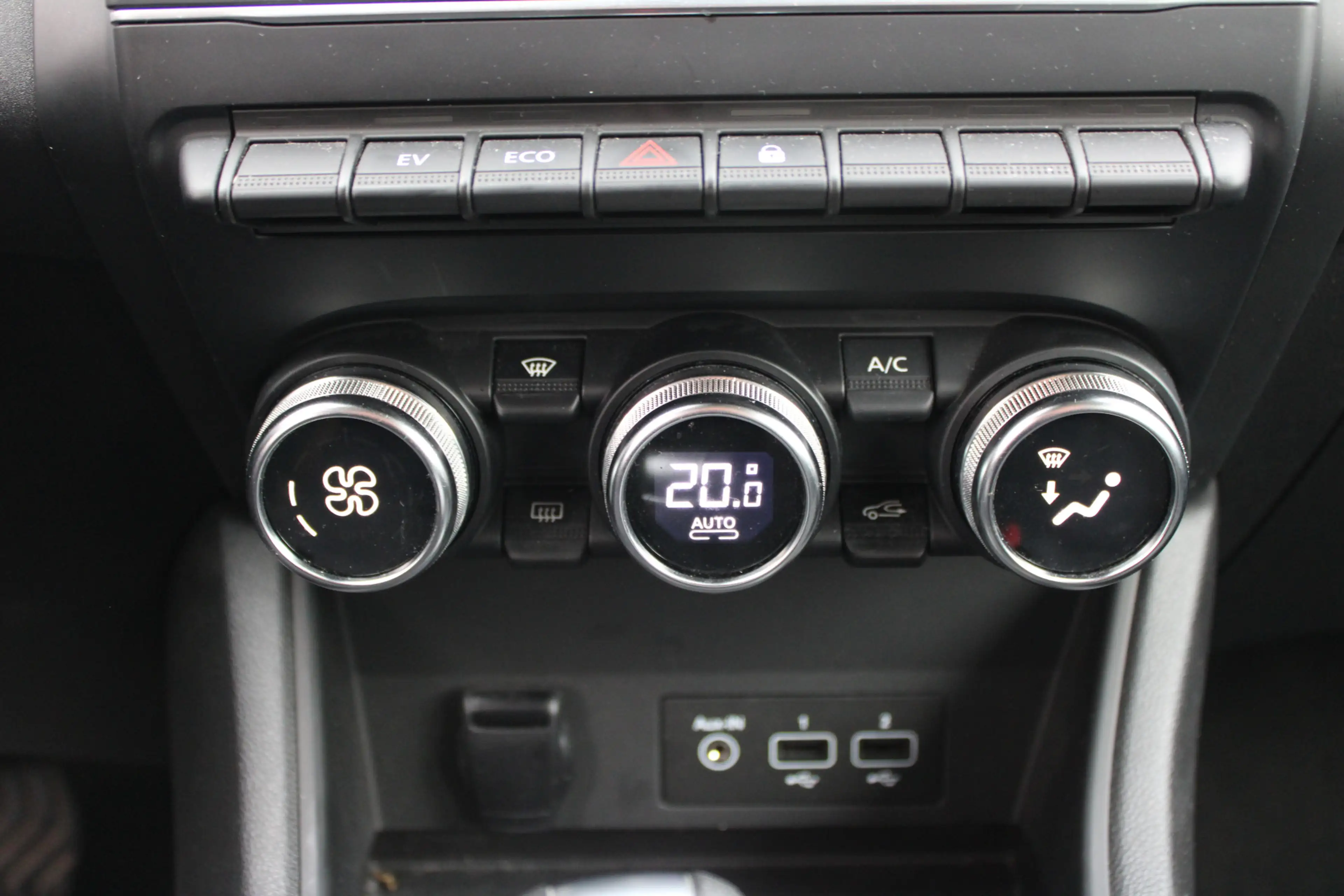 Renault Captur 1.6 E-Tech Hybrid 145 ECC,TREKHAAK — photo 15